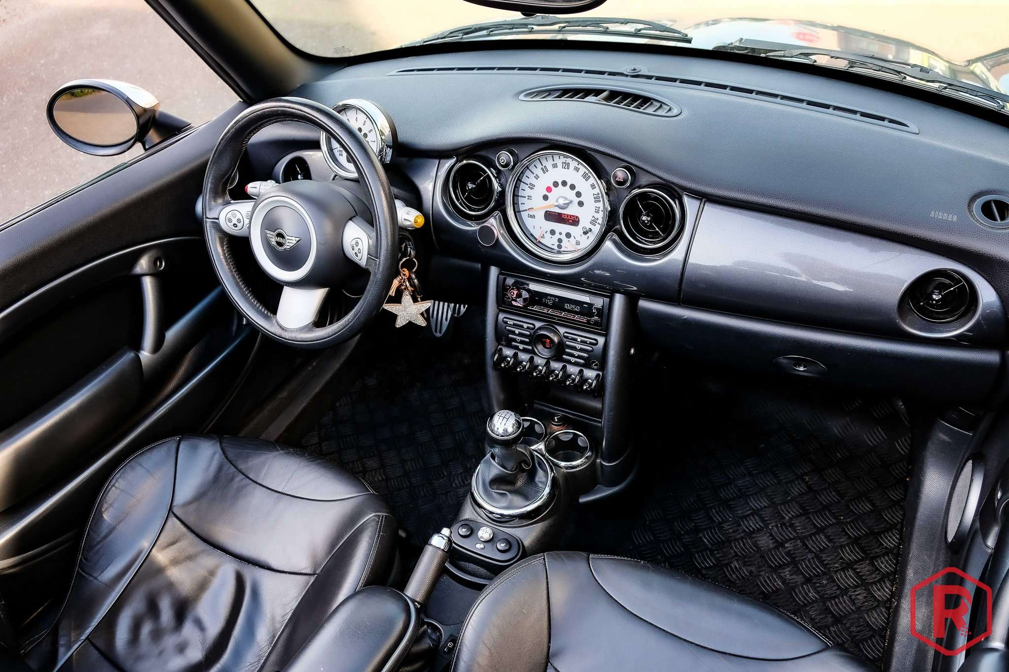 MINI Cooper S Cabrio 170pk Zetelverwarming Bluetooth Euro4 R52