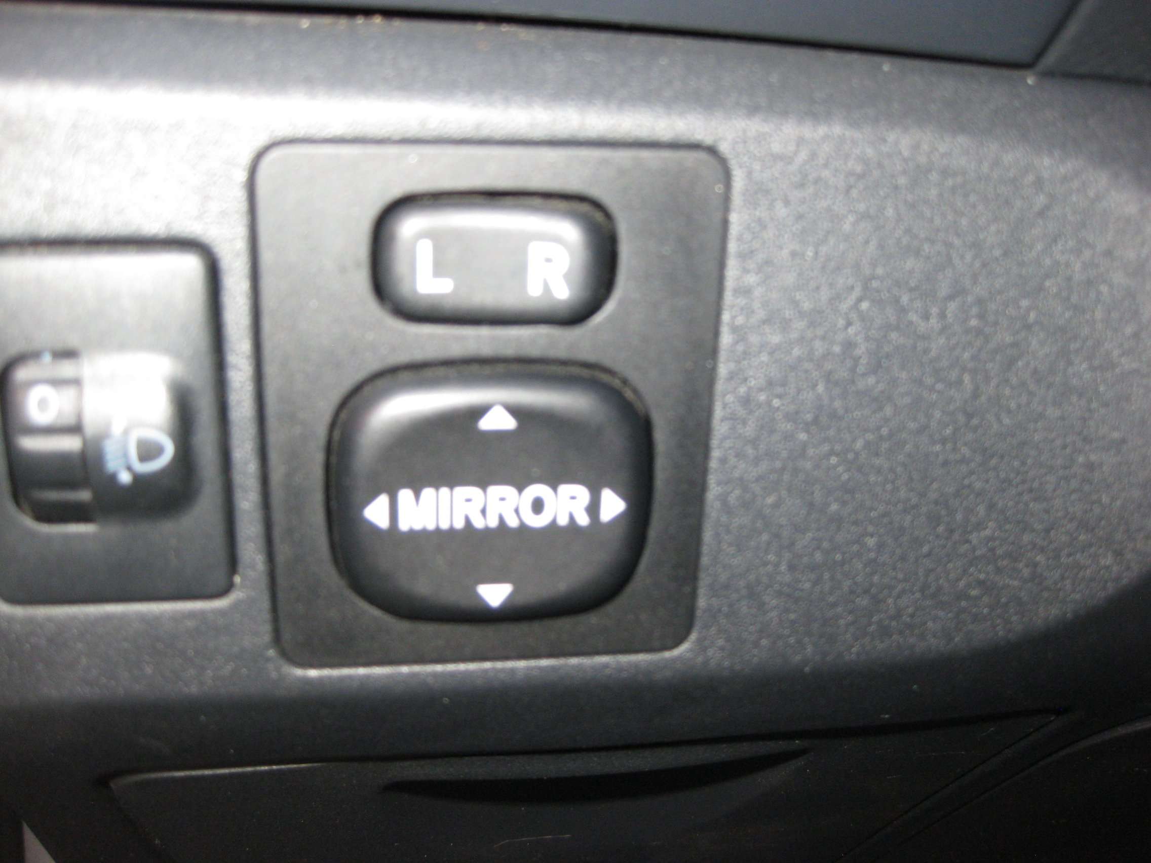 Toyota Yaris 1.3i essence Clim 78.000 km Ct ok Garantie 1an