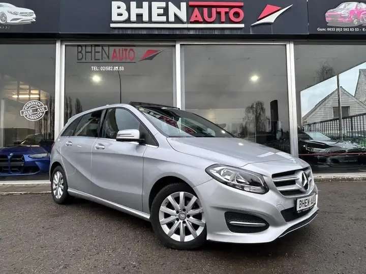 Mercedes-Benz B 180 d/TOIT PANO/NAVI/CAMERA/GARANTIE 12 MOIS