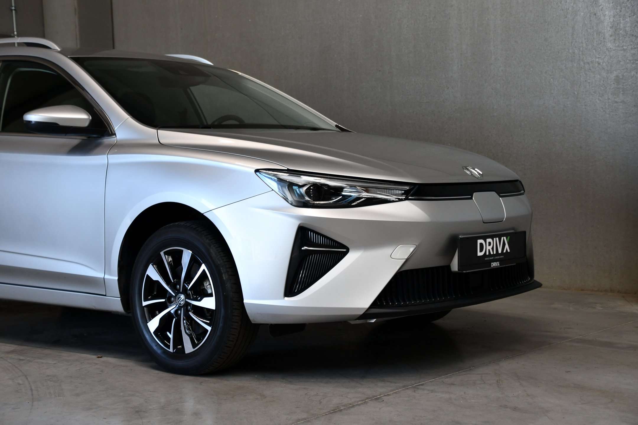 MG MG5 61 kWh l Long Range l Carplay l ACC l DAB l Zetelverw.