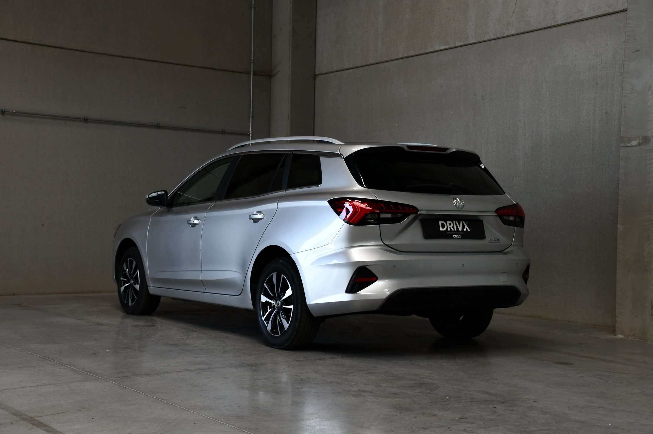 MG MG5 61 kWh l Long Range l Carplay l ACC l DAB l Zetelverw.