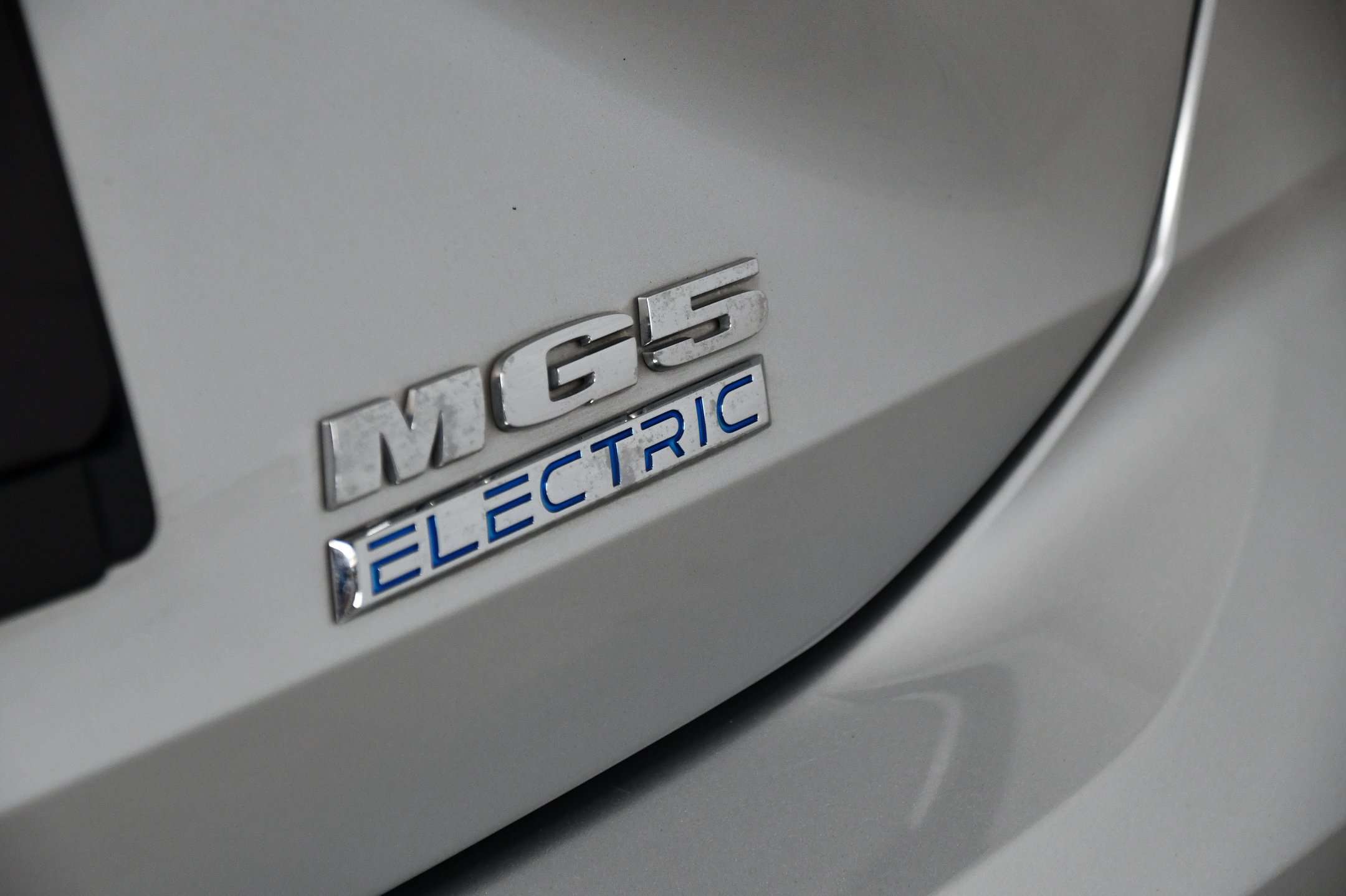 MG MG5 61 kWh l Long Range l Carplay l ACC l DAB l Zetelverw.