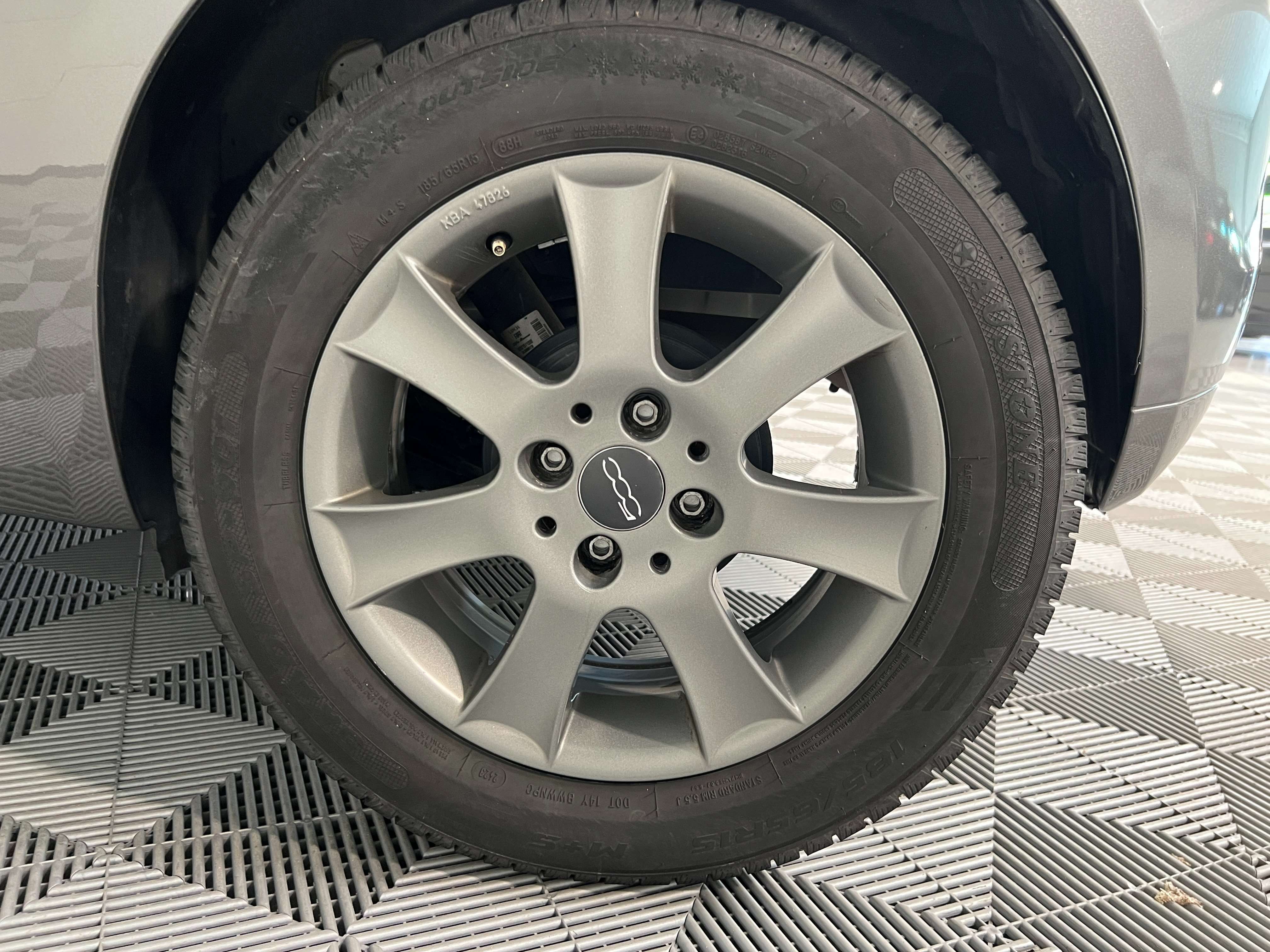Fiat 500 1.0i MHEV, Radio Clim, Bluetooth