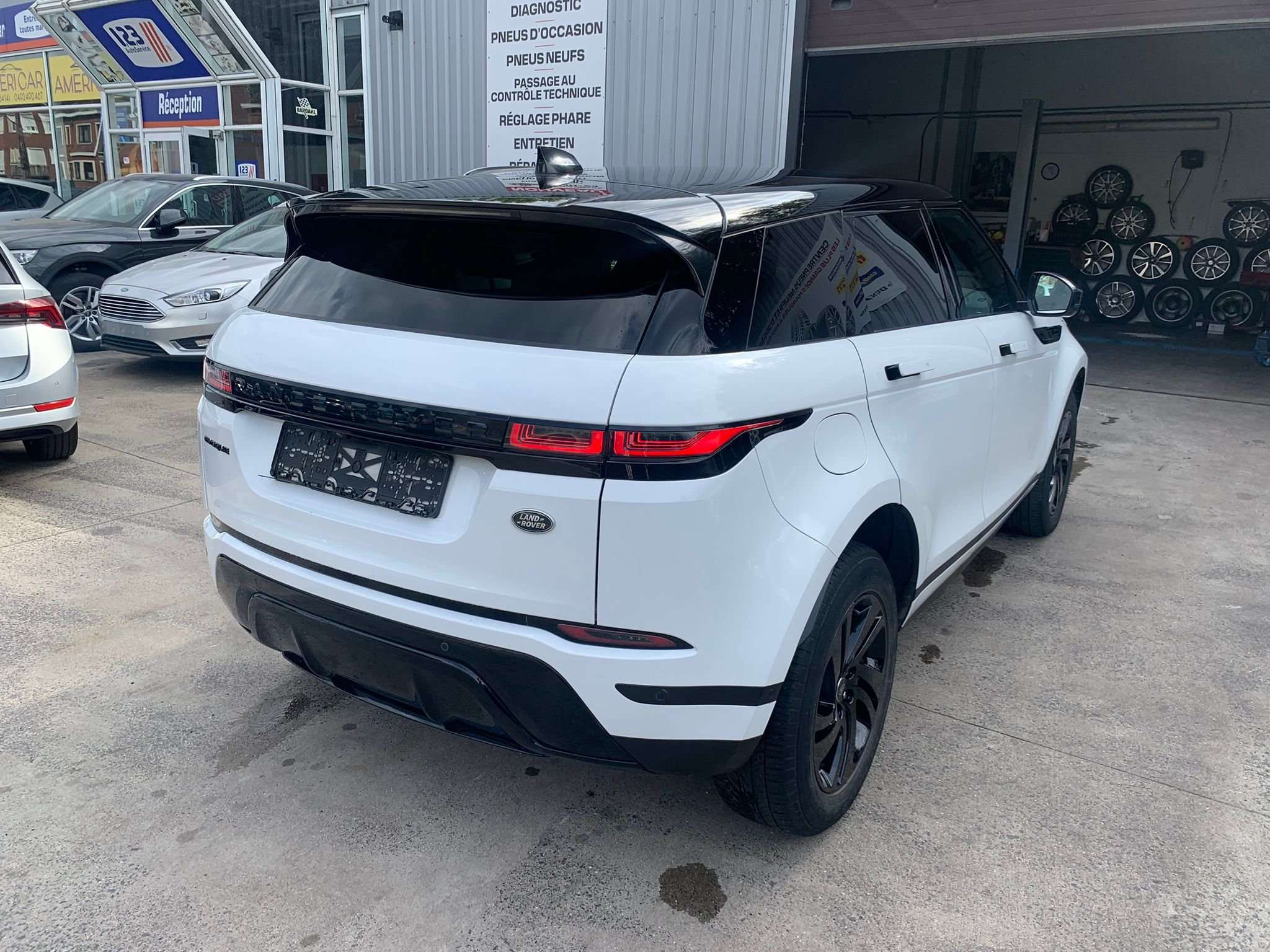 Land Rover Range Rover Evoque Evoque 2.0 TD4 MHEV 2WD D165 R-Dynamic