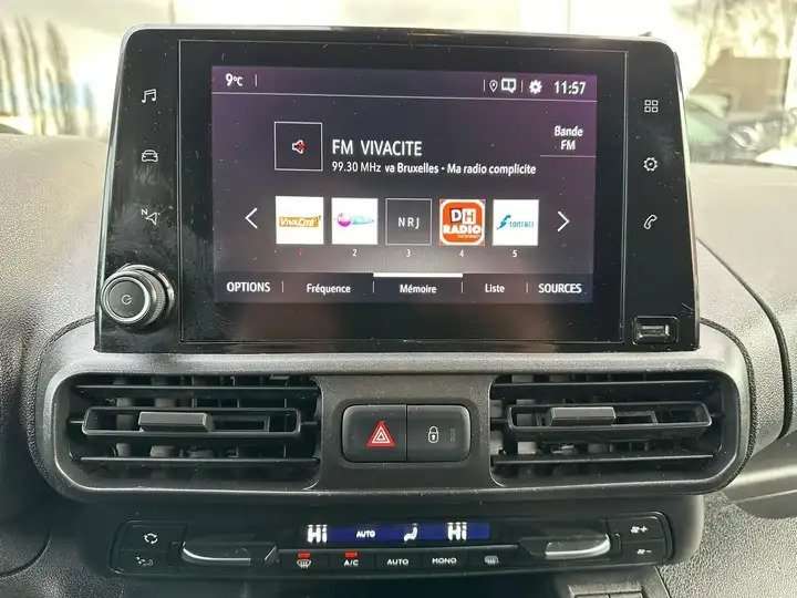 Opel Combo 1.5/NAVI/AIRCO/RADAR DE RECUL/CARPLAY/GARANTIE