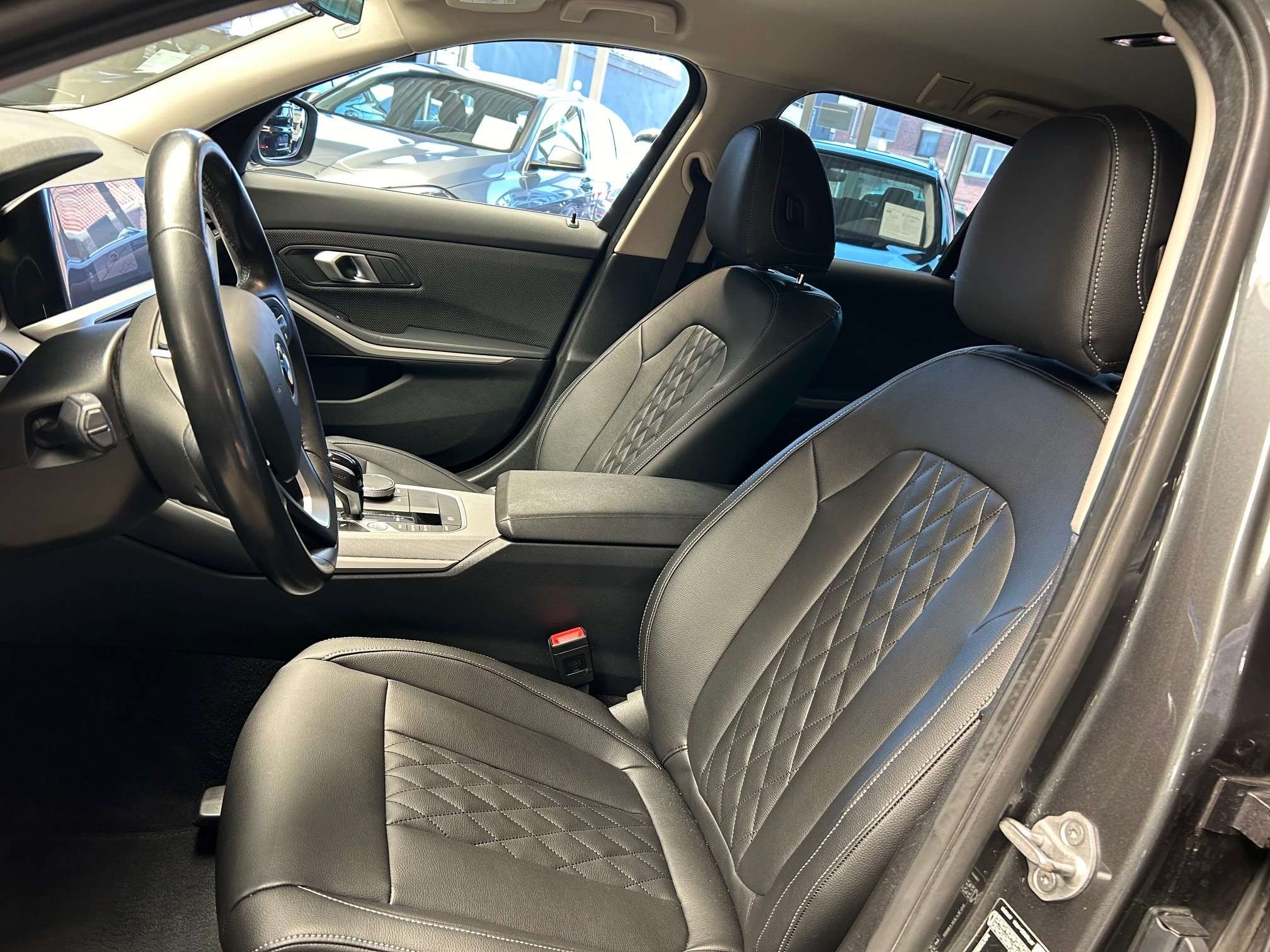 BMW 316 dA Touring Alu19"/Leder/Led/Pdc/LiveCockpit *1j garantie*