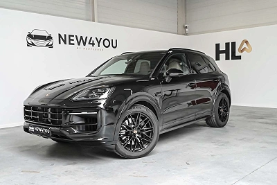Porsche Cayenne Cayenne E-Hybrid 3.0 Turbo V6 (346 kW)