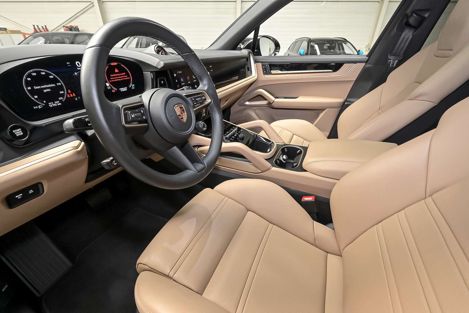 Porsche Cayenne Cayenne E-Hybrid 3.0 Turbo V6 (346 kW)