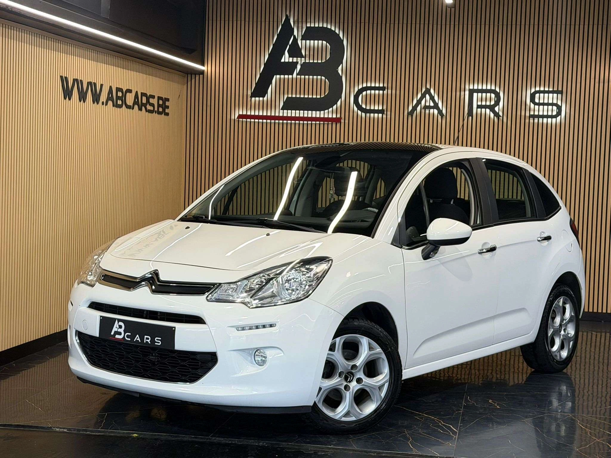 Citroen C3 1.2i Exclusive * GARANTIE 12 MOIS * BOITE AUTO *