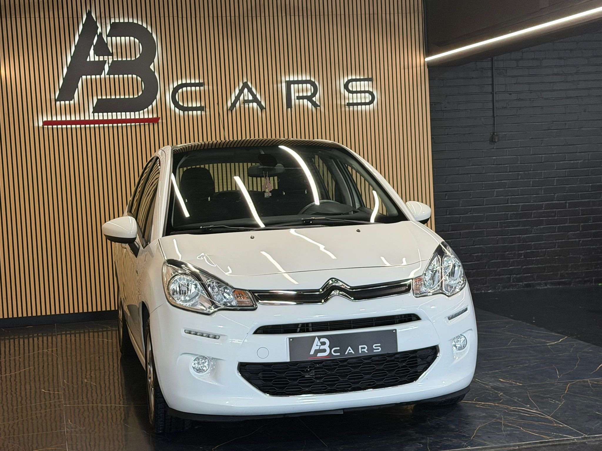 Citroen C3 1.2i Exclusive * GARANTIE 12 MOIS * BOITE AUTO *