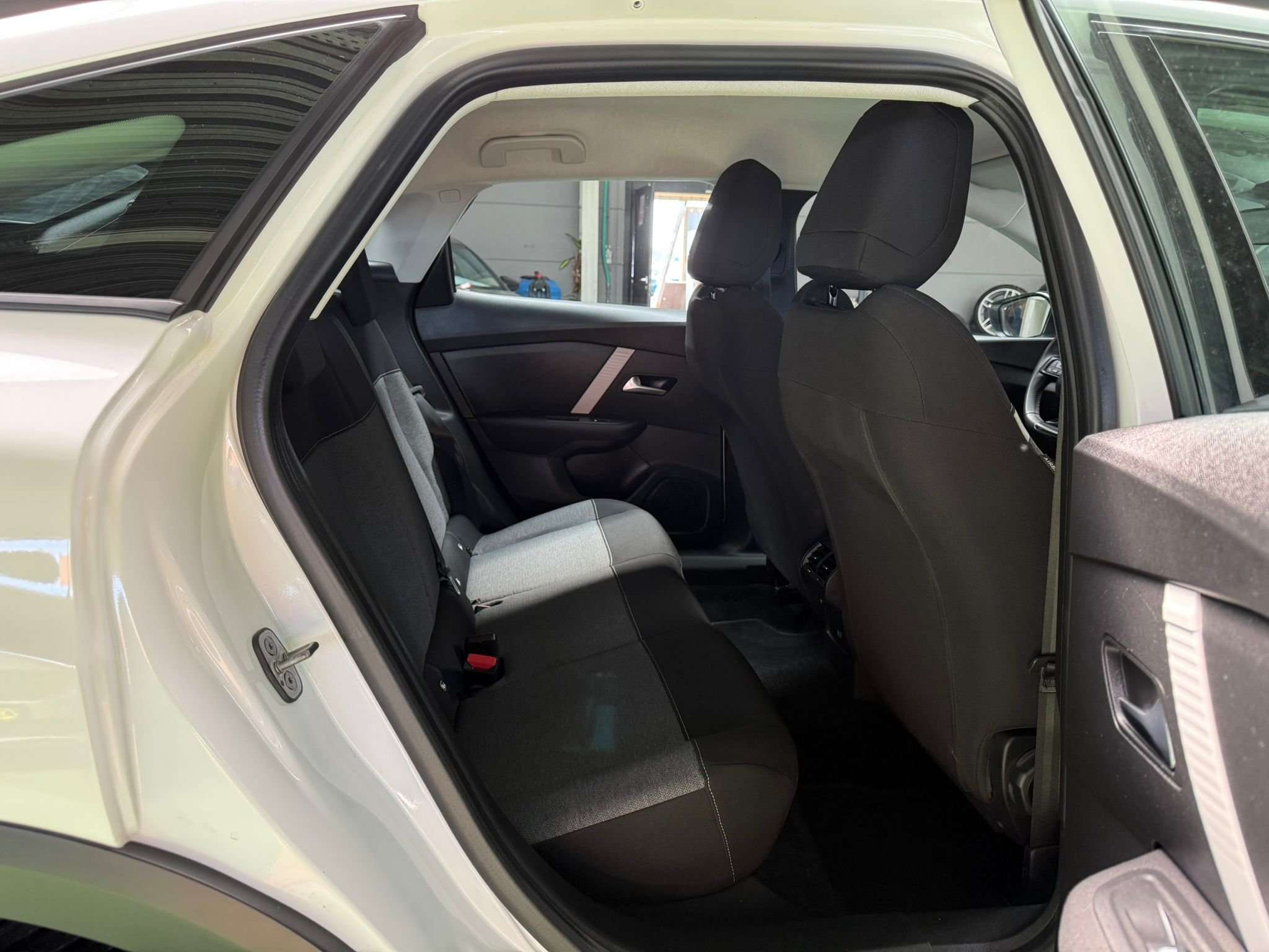 Citroen C4 C4 1.2L Feel S * 1Jaar Garantie