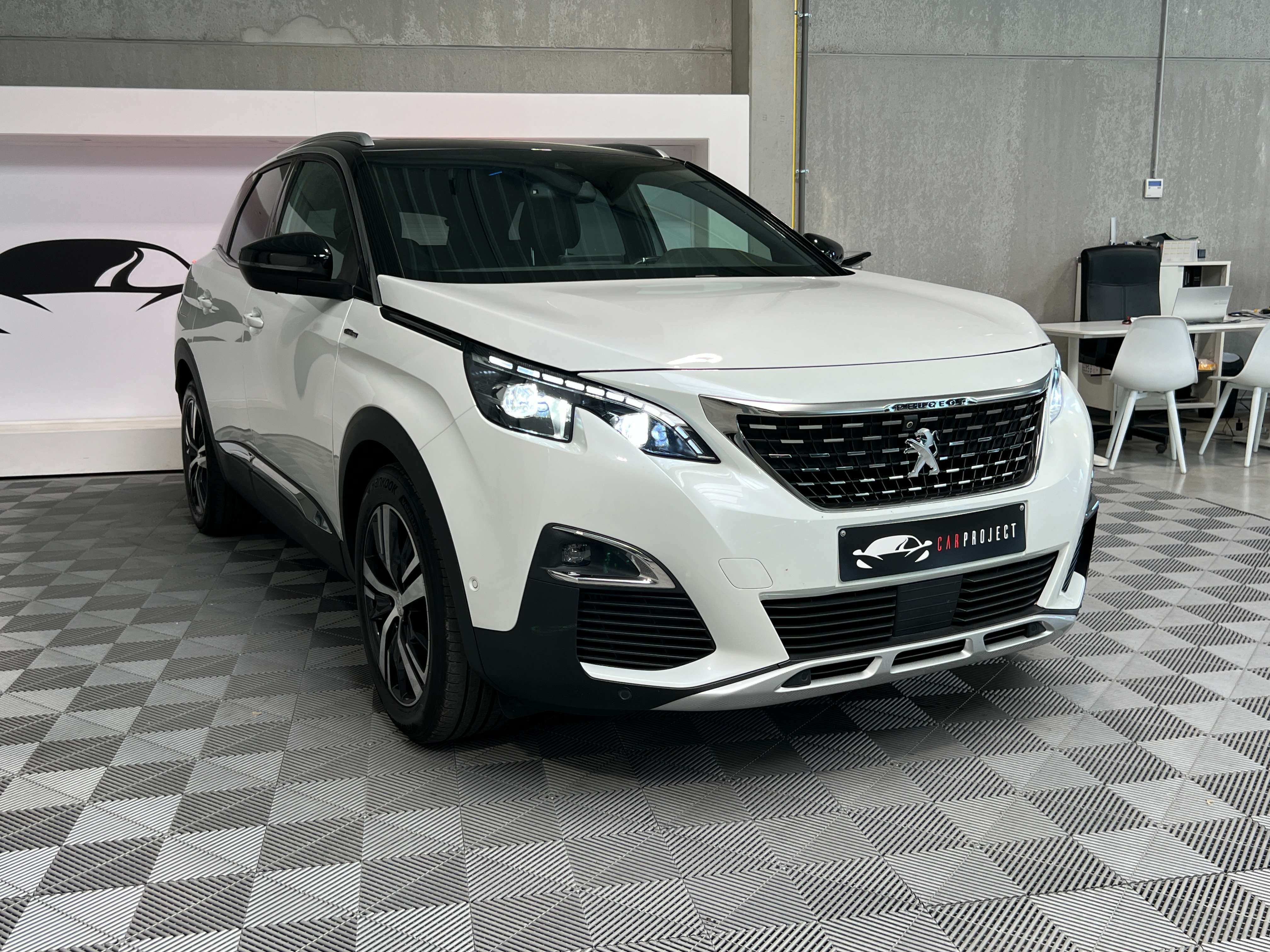 Peugeot 3008 3008 1.2i GT Line EAT8 FULL OPTION/GPS/TOIT PANO/CUIR/CAM 360/