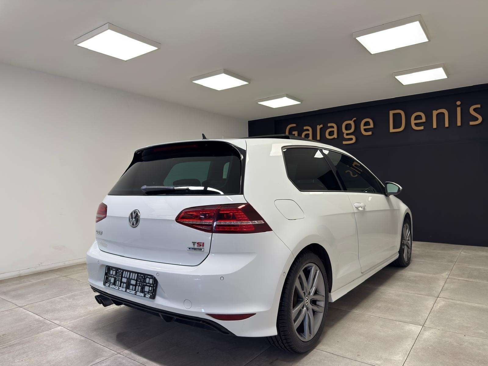 Volkswagen Golf Golf 1.4 TSI ACT R LINE*TOIT-PANO*GPS+CAMERA*GARAN