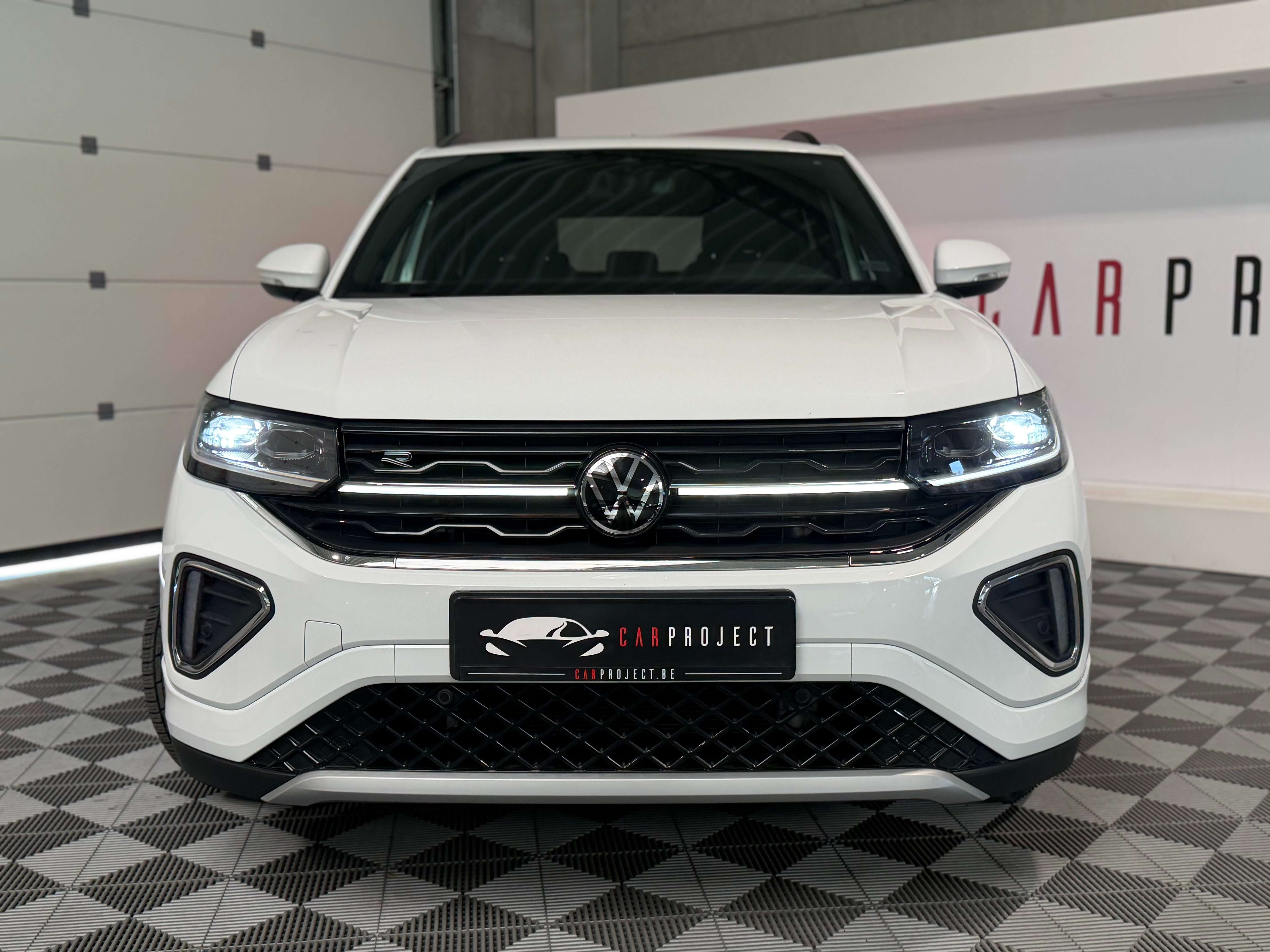 Volkswagen T-Cross 1.0 TSI R-Line DSG, Car-Play, Capteurs AV/AR, Sièges Chauffants