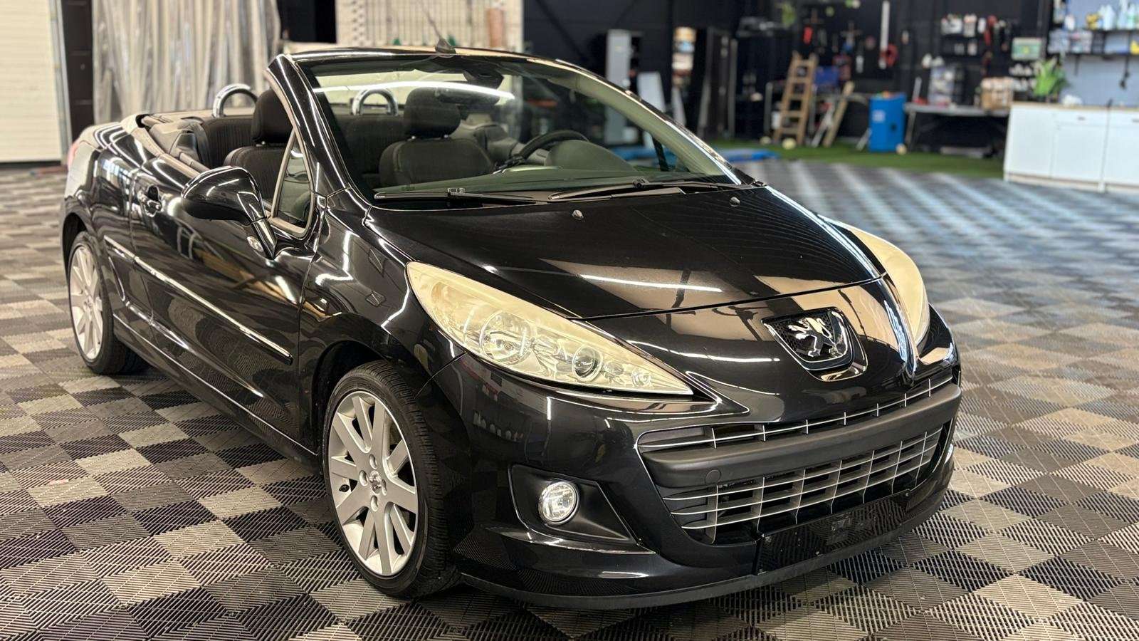 Peugeot 207 CC 1.6i AUTOMATIQUE bj. 2011 Euro 5
