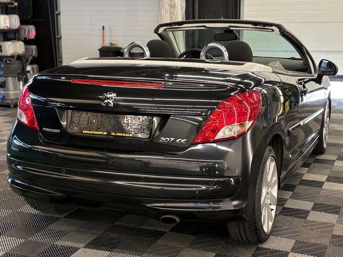 Peugeot 207 CC 1.6i AUTOMATIQUE bj. 2011 Euro 5