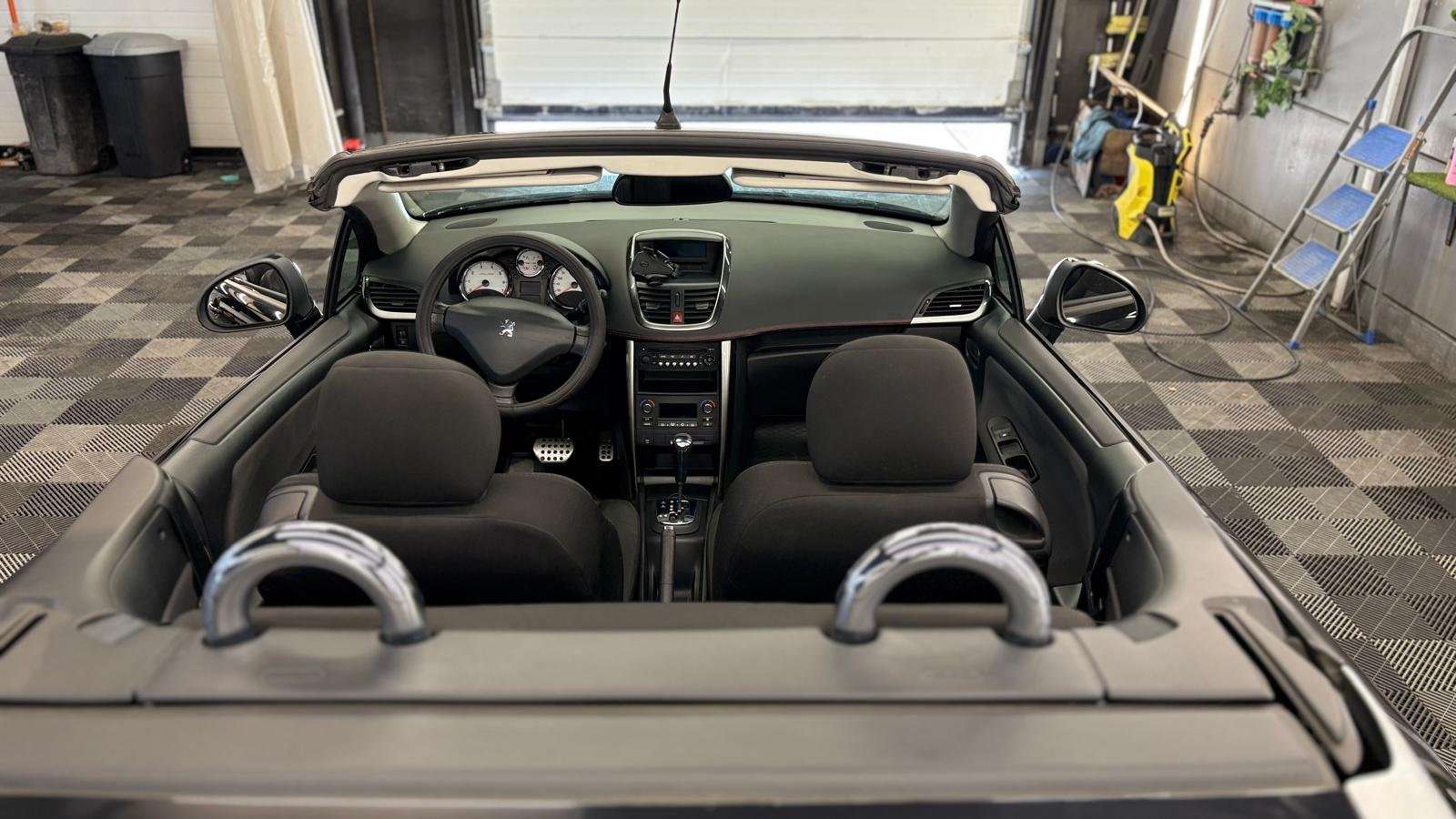 Peugeot 207 CC 1.6i AUTOMATIQUE bj. 2011 Euro 5