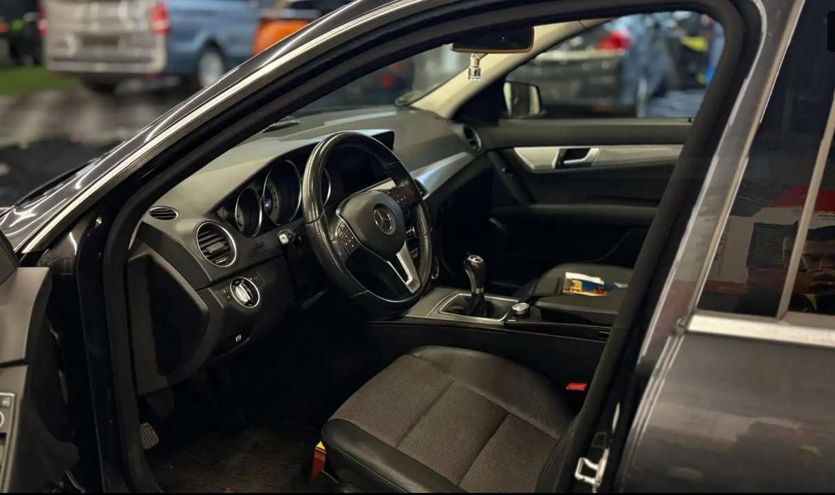 Mercedes-Benz C 200 CDI Avantgarde BJ 2014 KM 217000 REEDS VVK