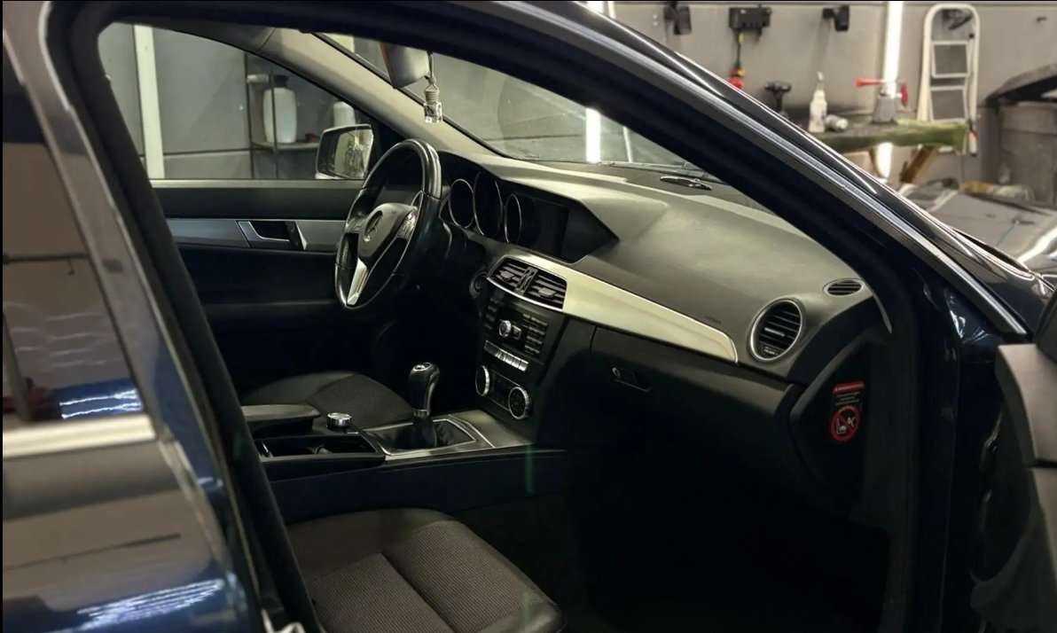 Mercedes-Benz C 200 CDI Avantgarde BJ 2014 KM 217000 REEDS VVK