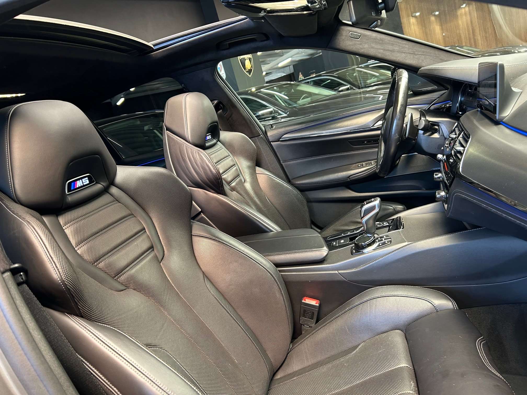 BMW M5 4.4AS V8 xDrive Alu20"/OpenDak/Acc/Hud/Hk/Keyless/SoftClose *1j garantie* *1j garantie*