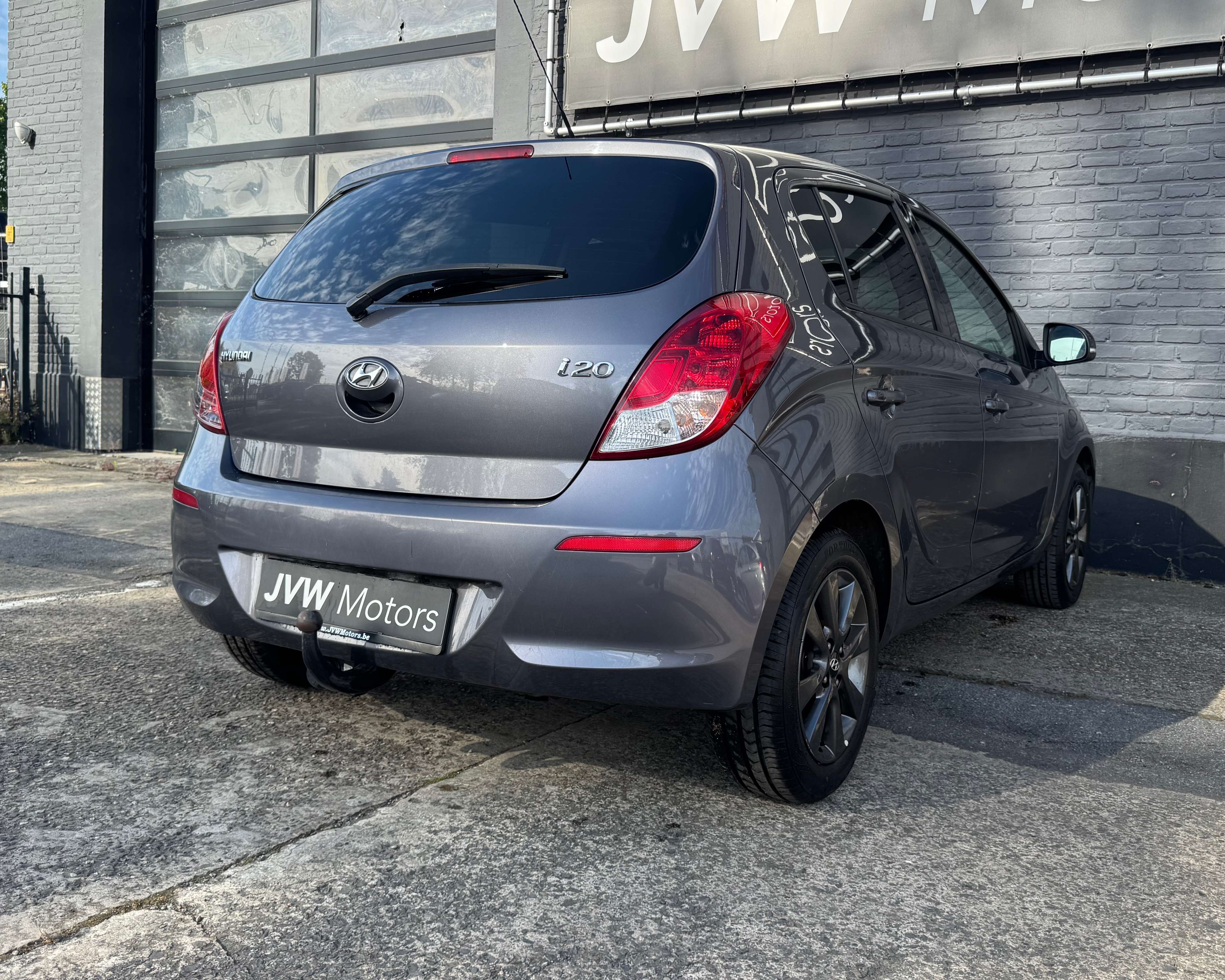 Hyundai i20 1.2i * 67Dkm * Cruise * Airco * Garantie