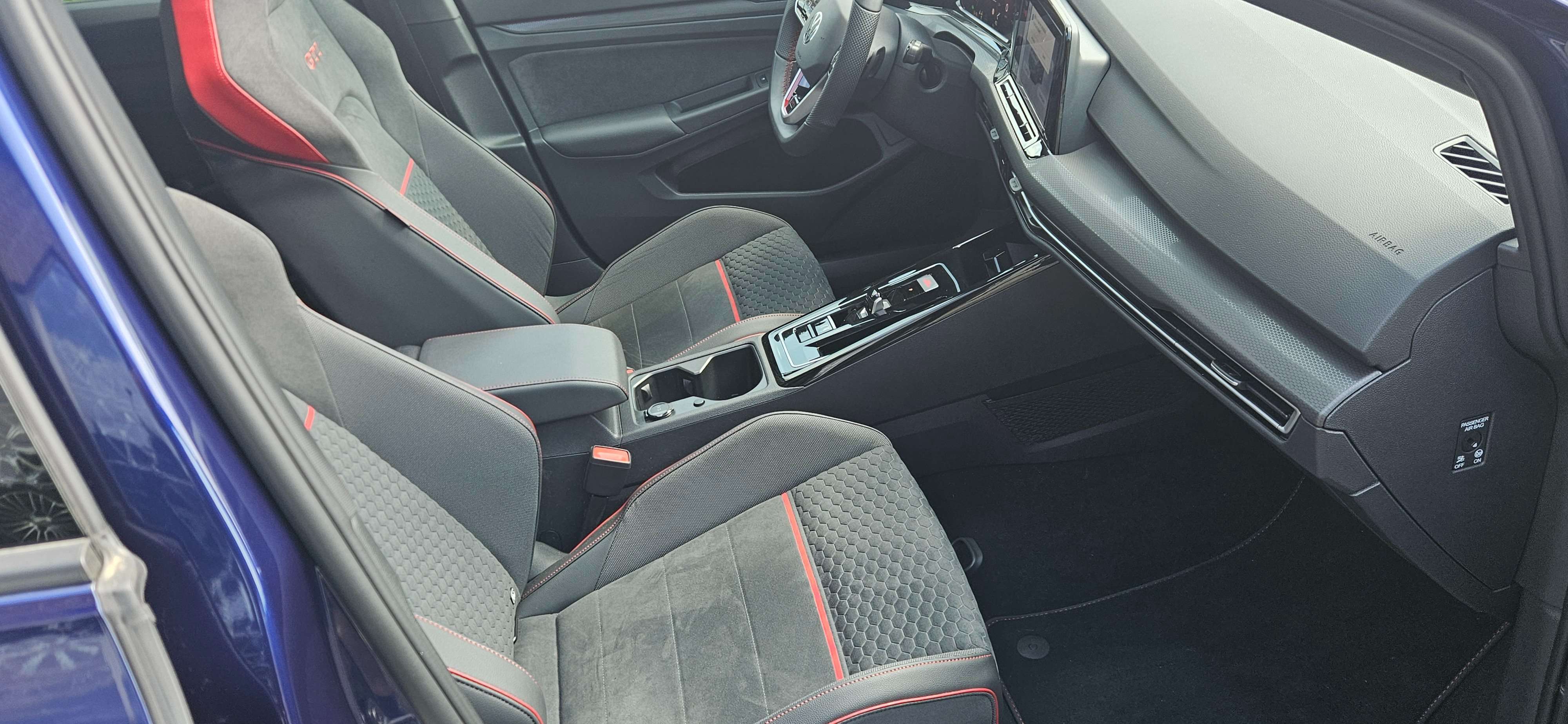 Volkswagen Golf GTI Clubsport Blackstyle, Pano, Matrix, ....