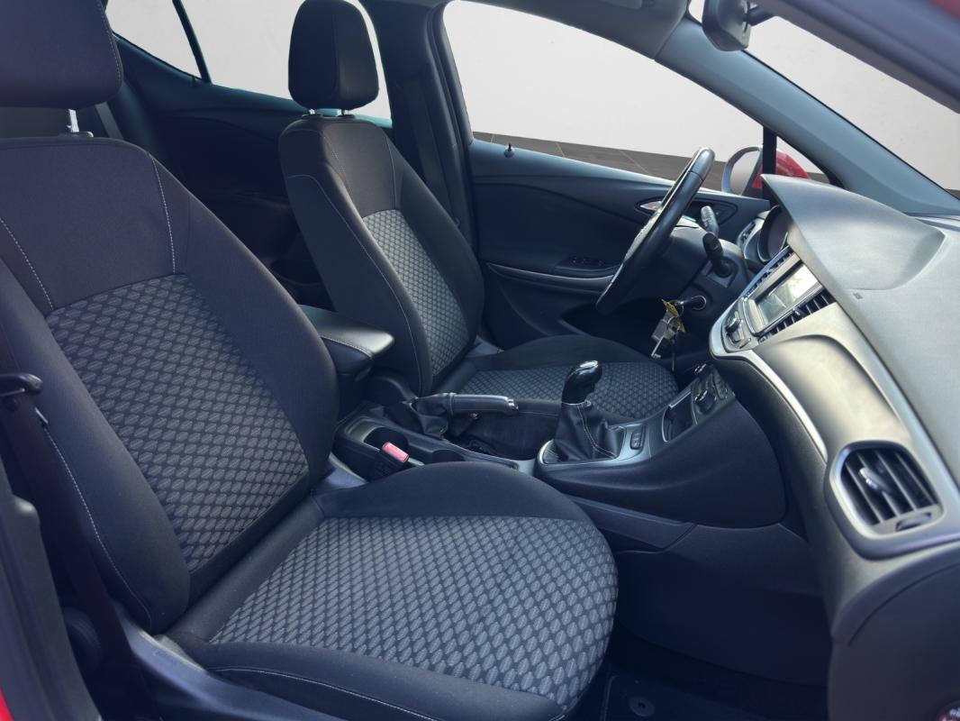 Opel Astra 1.6 CDTI 136 ch Start/Stop Innovation