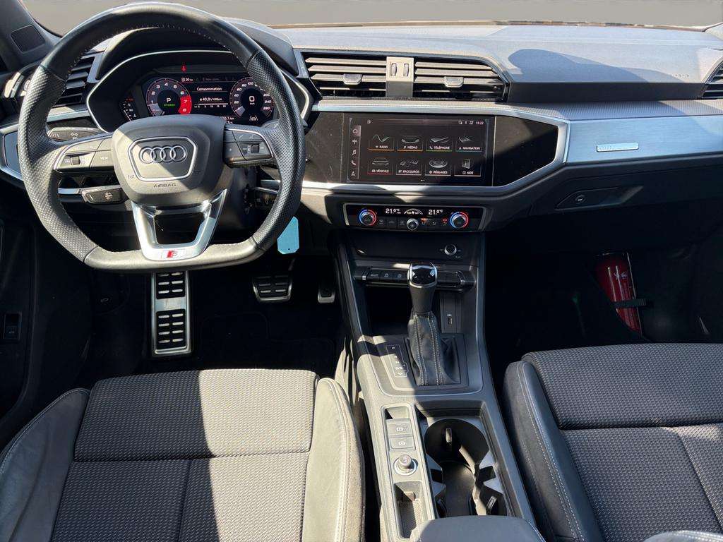 Audi Q3 Sportback Audi Q3 Sportback S line 35 TFSI 110(150) kW(ch) S tronic