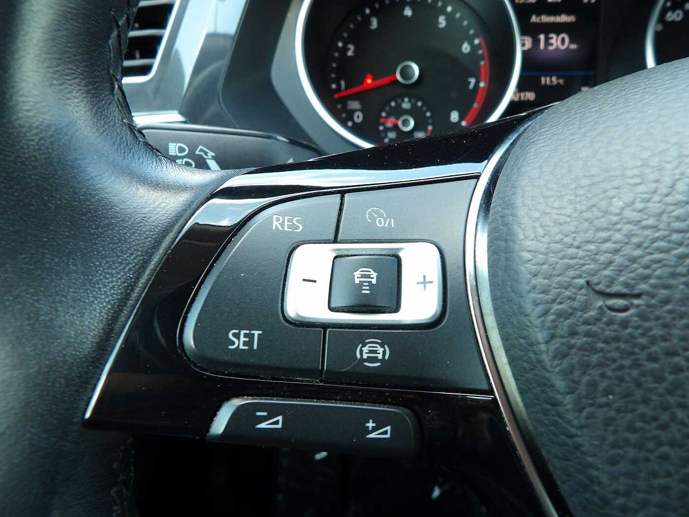 Volkswagen Tiguan Tiguan 1.5 TSI ACT Comfortline - camera 360°