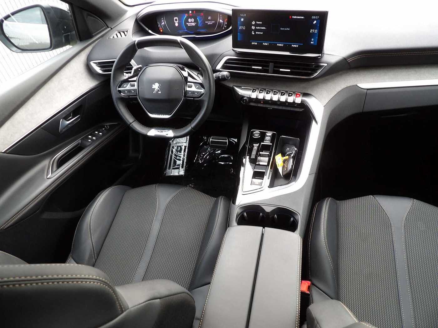 Peugeot 3008 3008 1.2 PureTech GT (EU6.4)