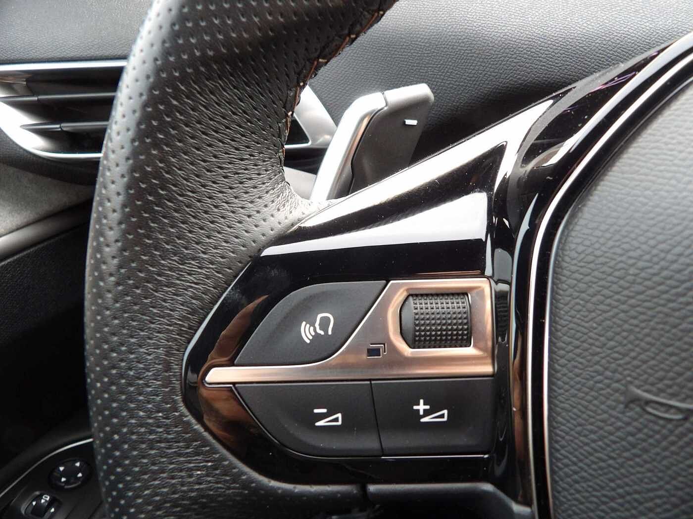 Peugeot 3008 3008 1.2 PureTech GT (EU6.4)