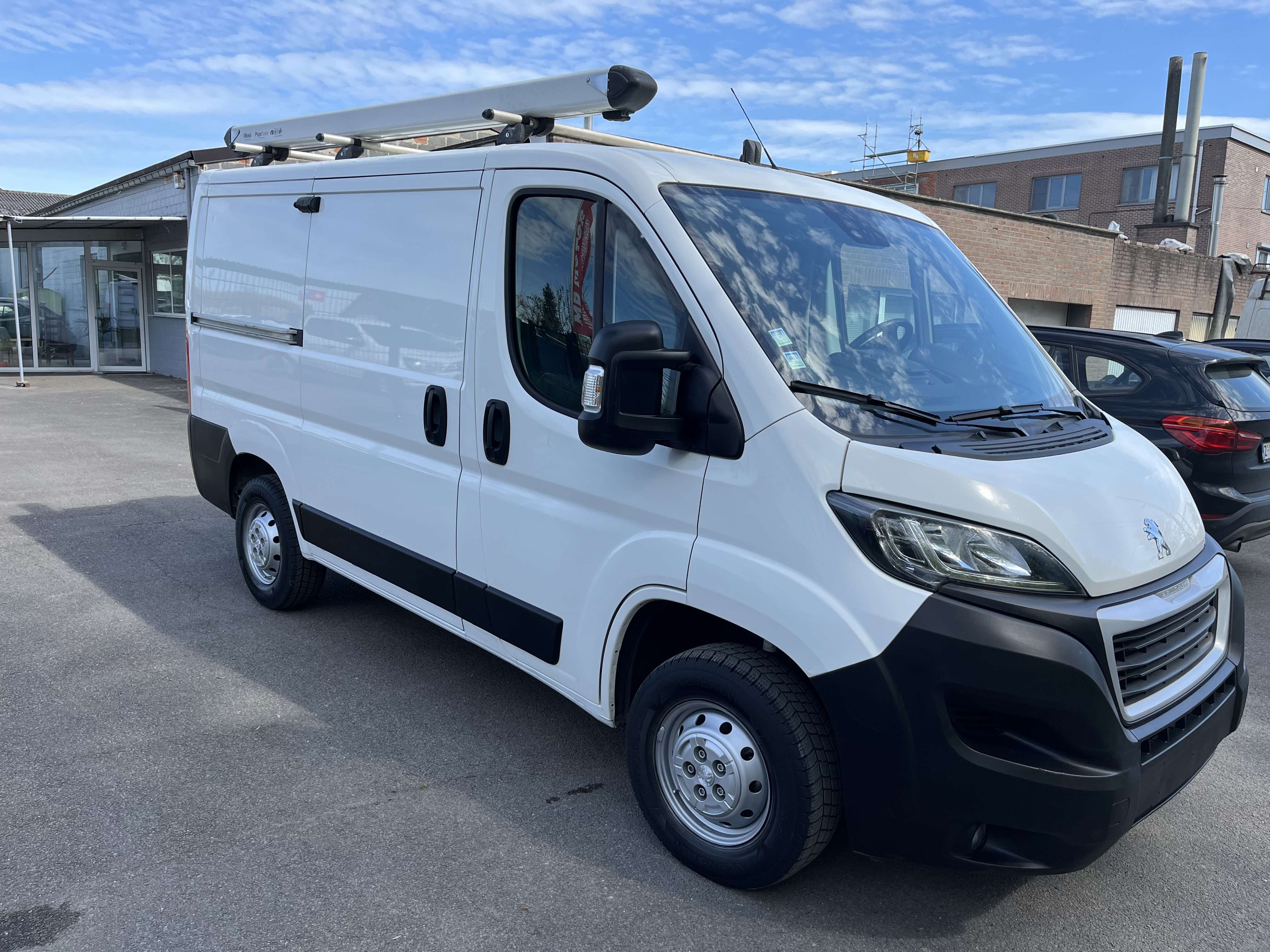 Peugeot Boxer L1H1 AIRCO -NAVI 12355€+BTW/TVA