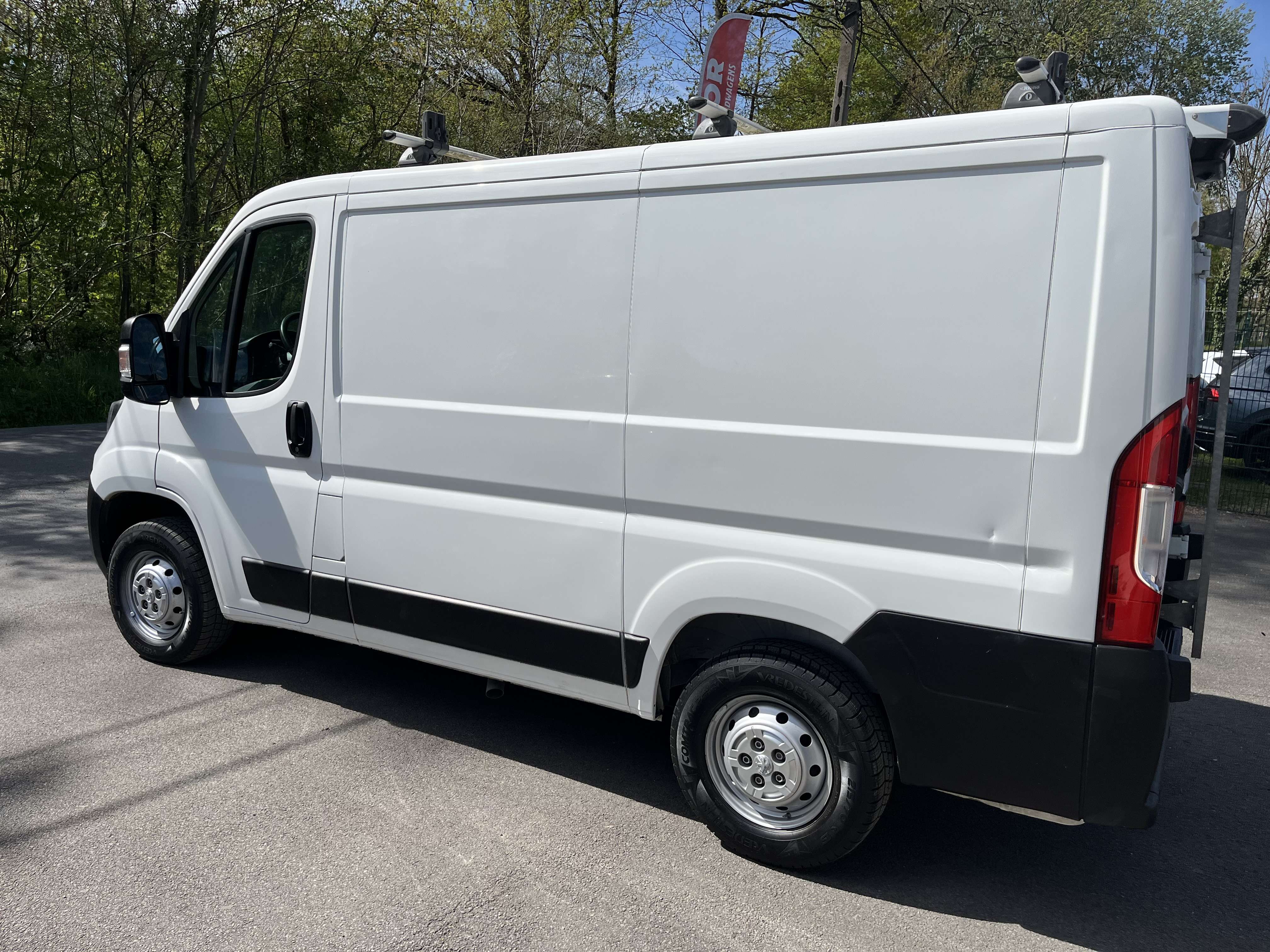 Peugeot Boxer L1H1 AIRCO -NAVI 12355€+BTW/TVA
