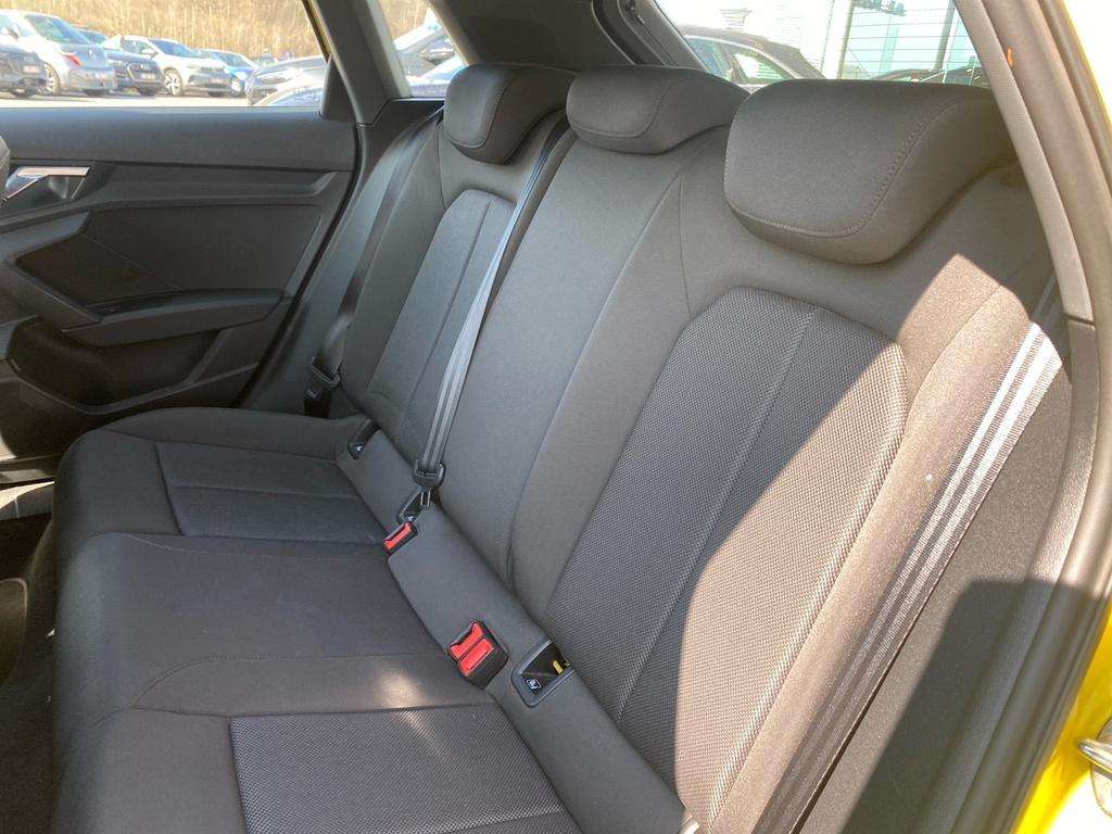 Audi A3 Sportback Audi A3 Sportback  30 TFSI  81(110) kW(ch) 6 vitesses