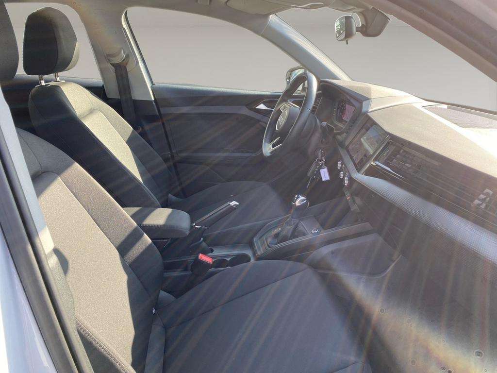 Audi A1 Sportback Audi A1 Sportback Attraction 25 TFSI  70(95) kW(ch) S tronic