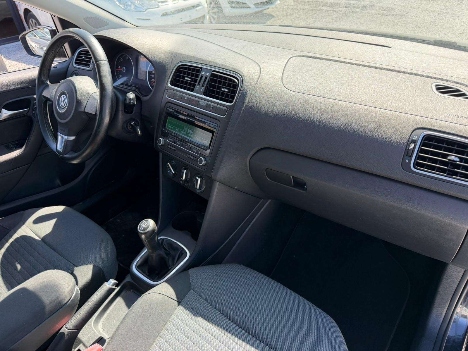 Volkswagen Polo 1.6 CR TDi - 3 Portes - Euro 5 - Airco