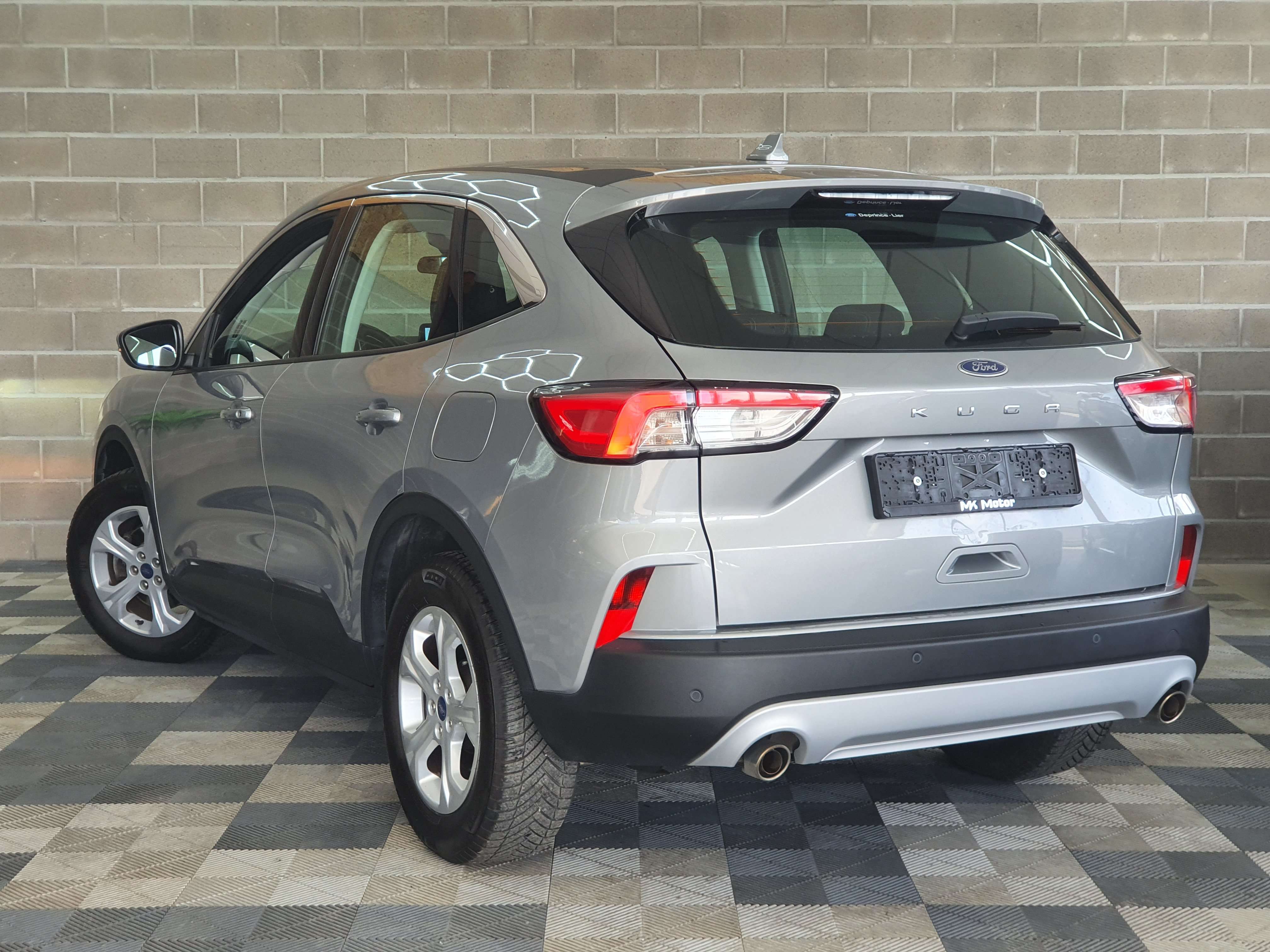 Ford Kuga 🟢1.5 ESSENCE 120CV - GPS - CRUISE - S.CHAUFF