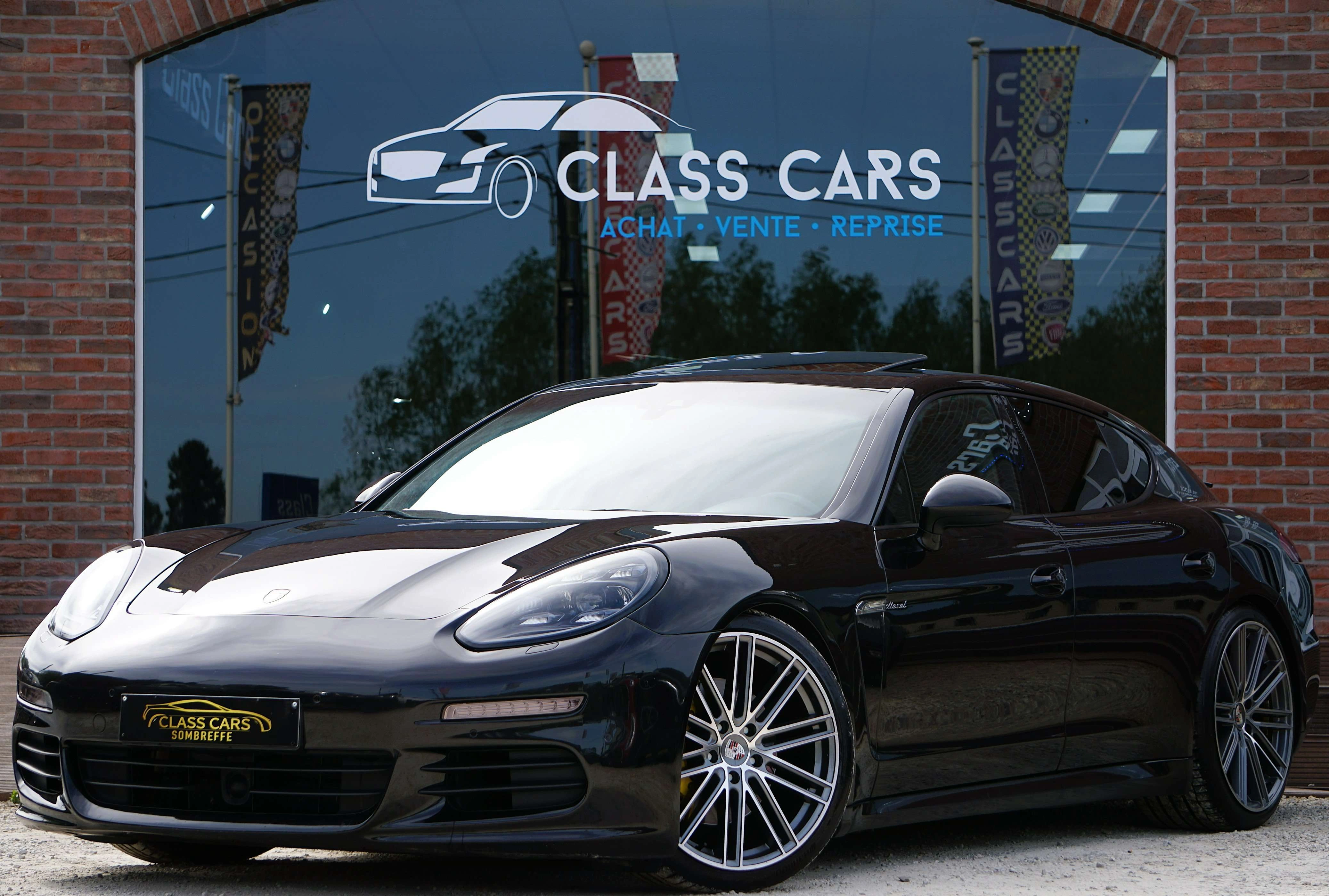 Porsche Panamera 3.0 D V6 FACELIFT TOIT OUVRANT DISTRONIC SOFTCLOSE CAMERA LED