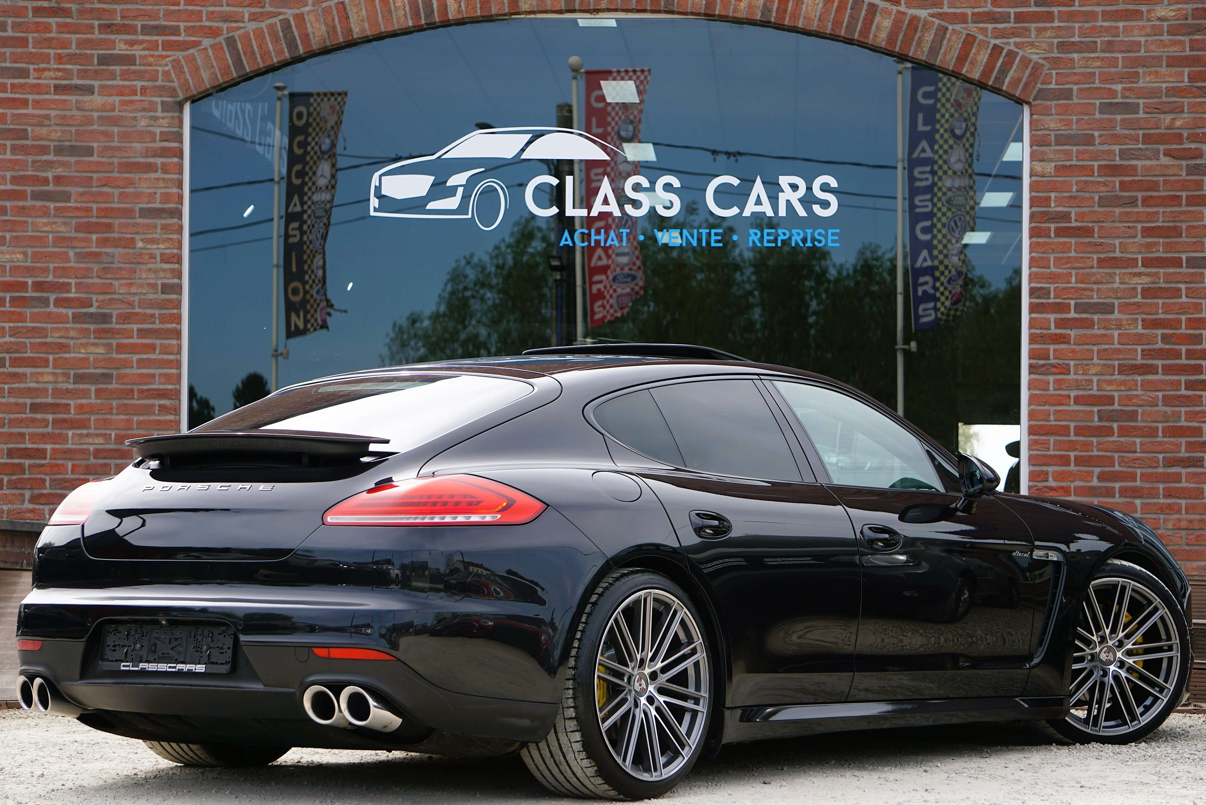 Porsche Panamera 3.0 D V6 FACELIFT TOIT OUVRANT DISTRONIC SOFTCLOSE CAMERA LED