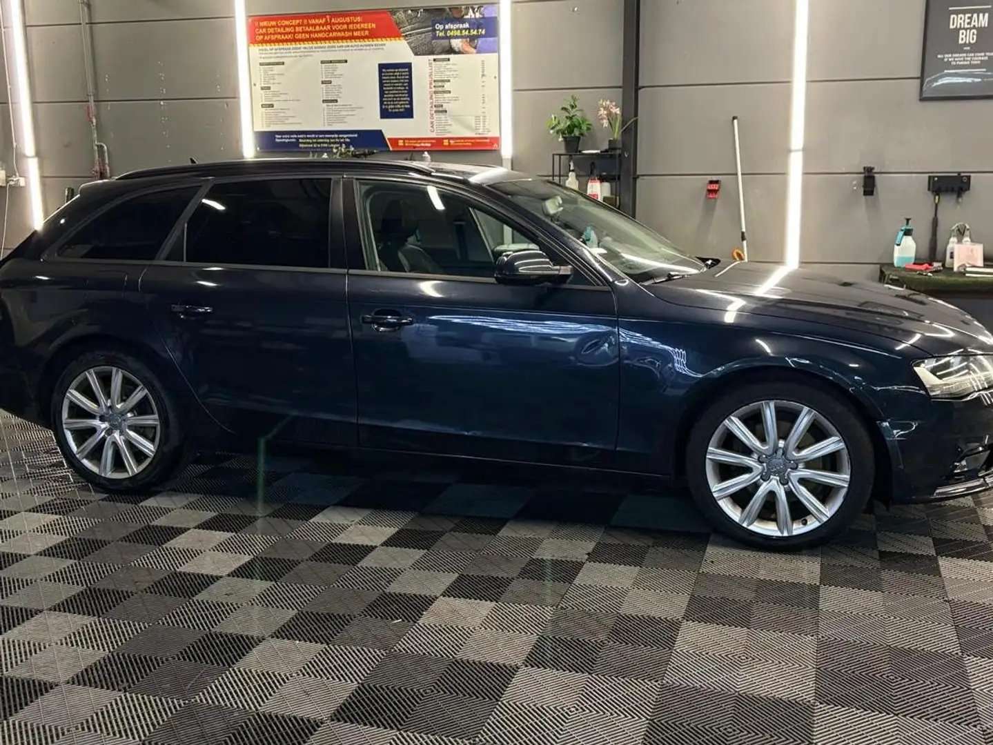 Audi A4 Avant 2.0 TDi bj. 2013 Euro 5