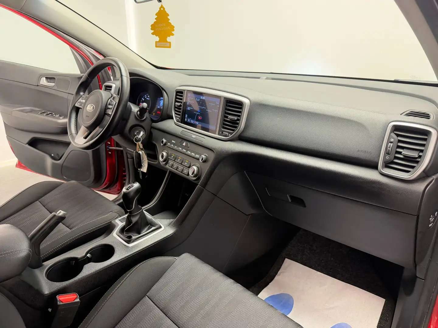 Kia Sportage 1.6i *CARPLAY*CAMERA*1ER PROPRIETAIRE*GARANTIE*