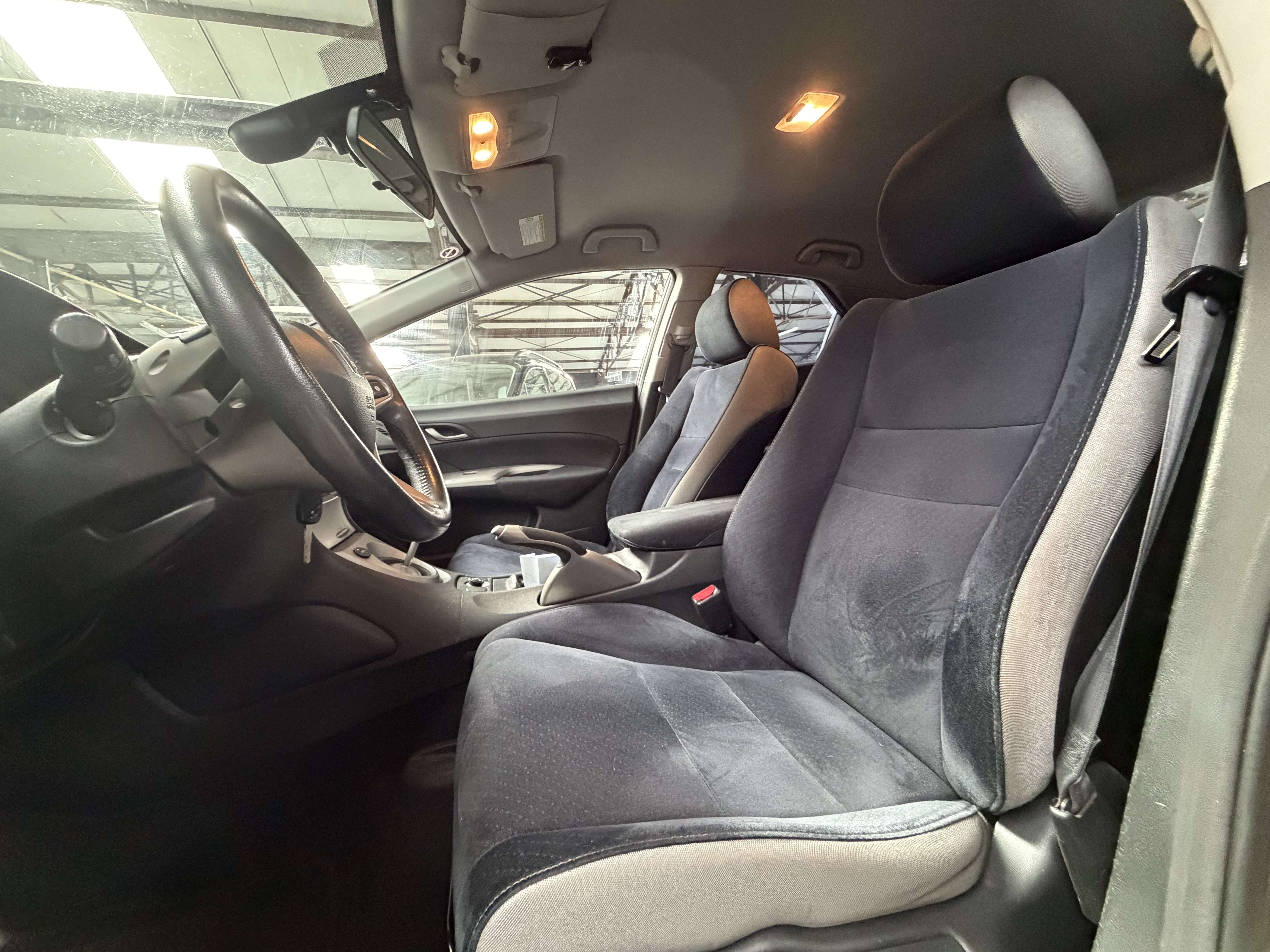 Honda Civic 1.4i * LPG * CLIM AUTO * ALCANTARA * RADAR