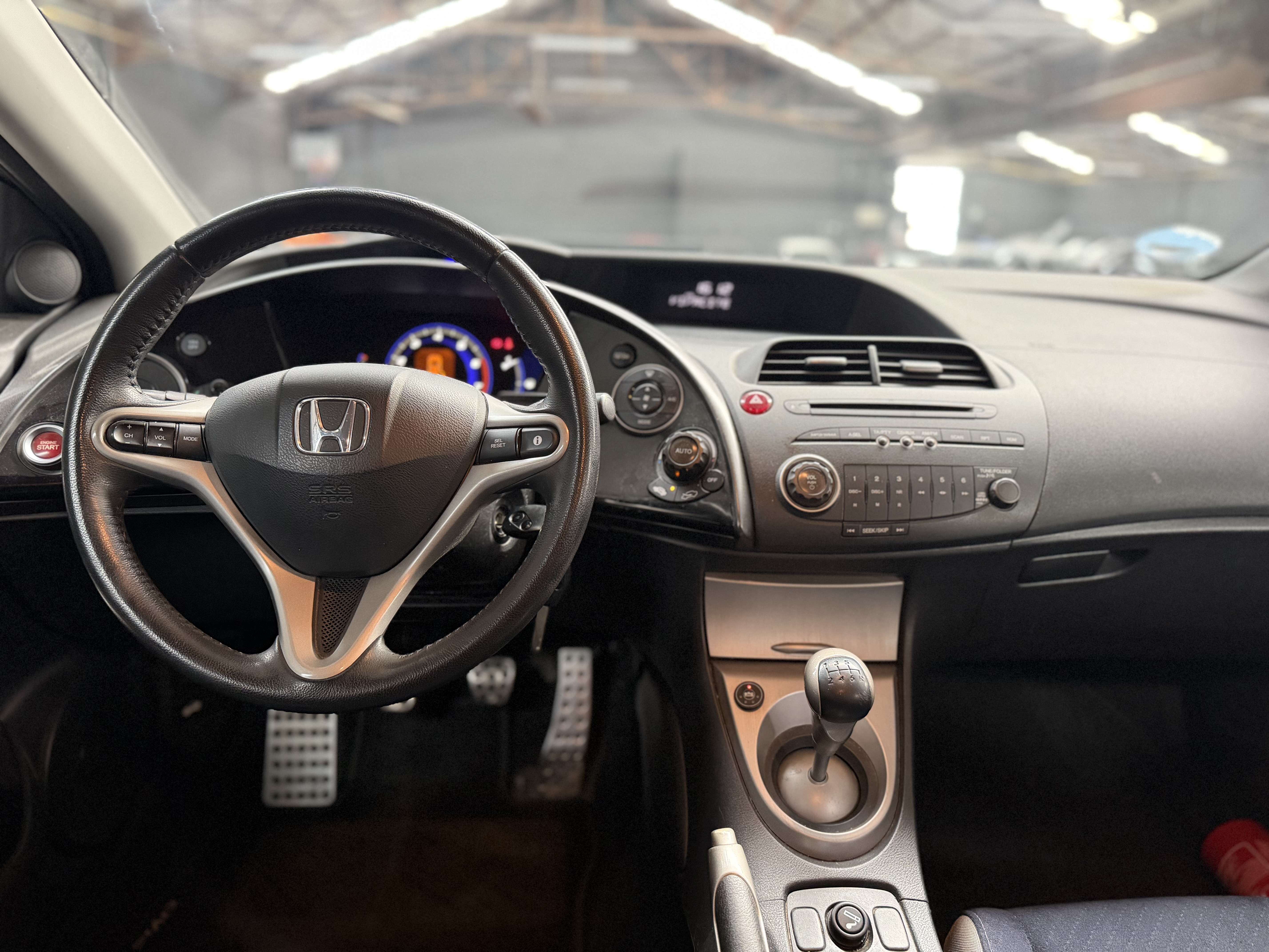 Honda Civic 1.4i * LPG * CLIM AUTO * ALCANTARA * RADAR