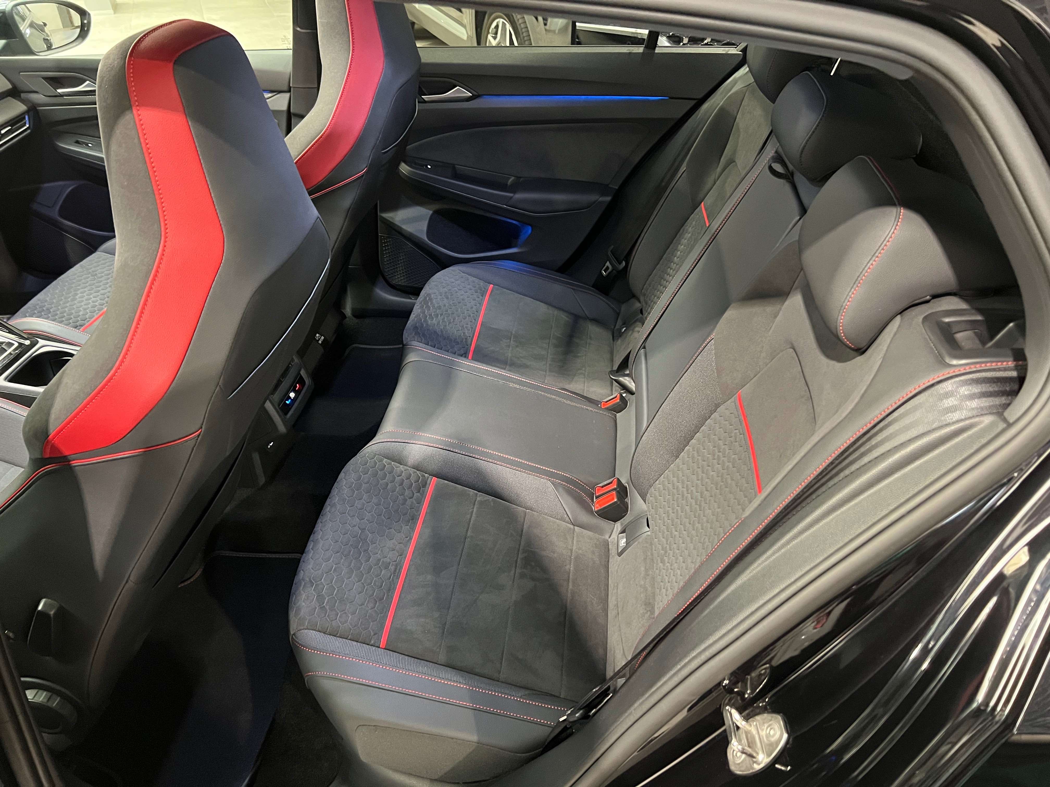 Volkswagen Golf GTI Golf GTI Clubsport * Akrapovic * Pano * Camera * Line