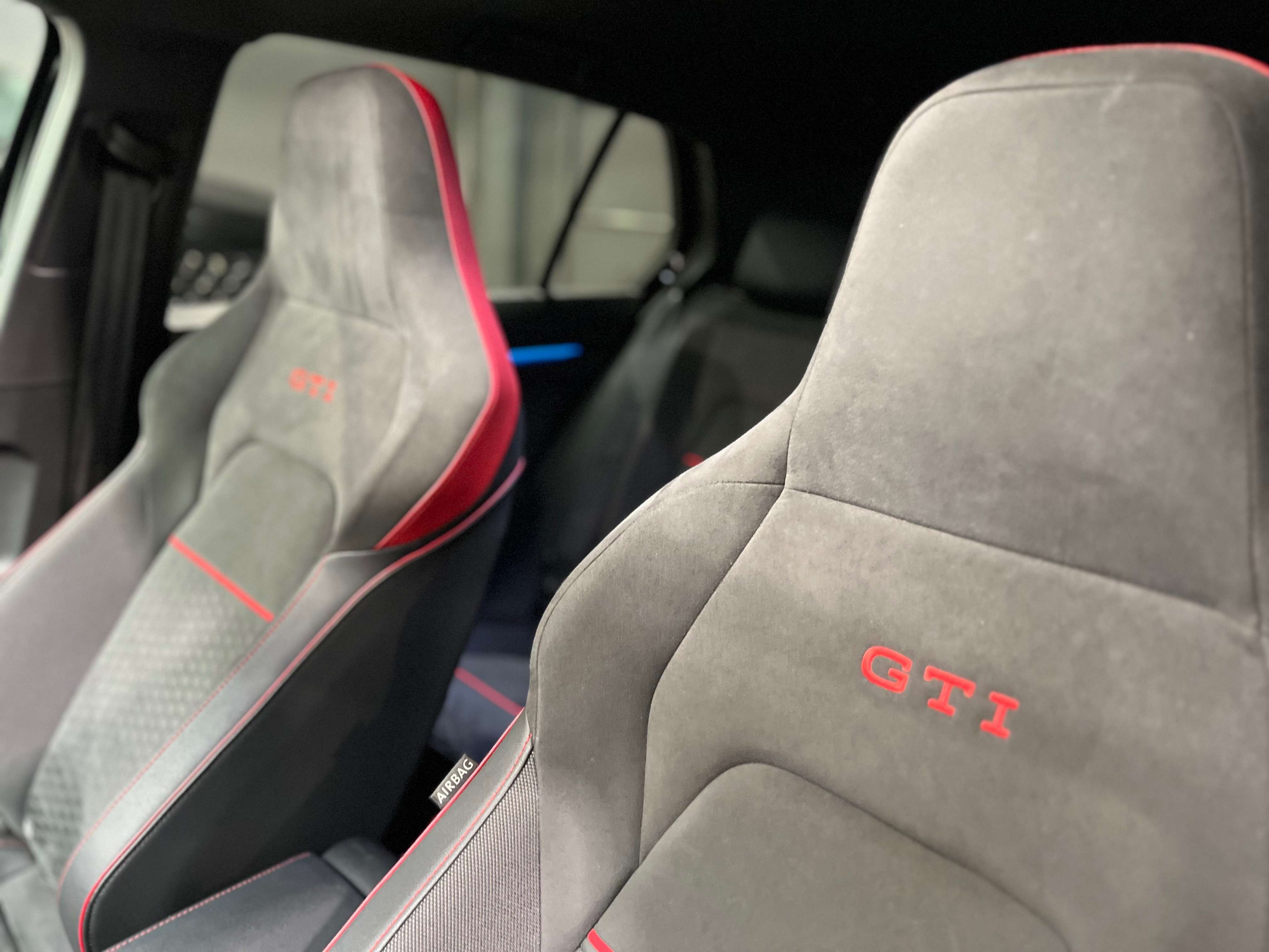Volkswagen Golf GTI Golf GTI Clubsport * Akrapovic * Pano * Camera * Line