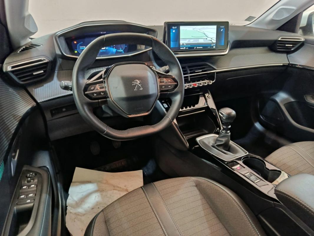 Peugeot 208 II PureTech 100 S&S Allure Business