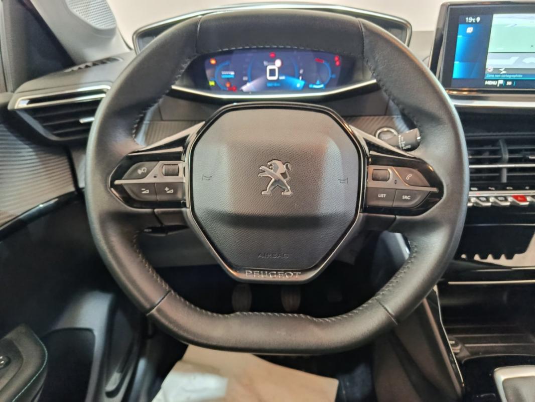 Peugeot 208 II PureTech 100 S&S Allure Business