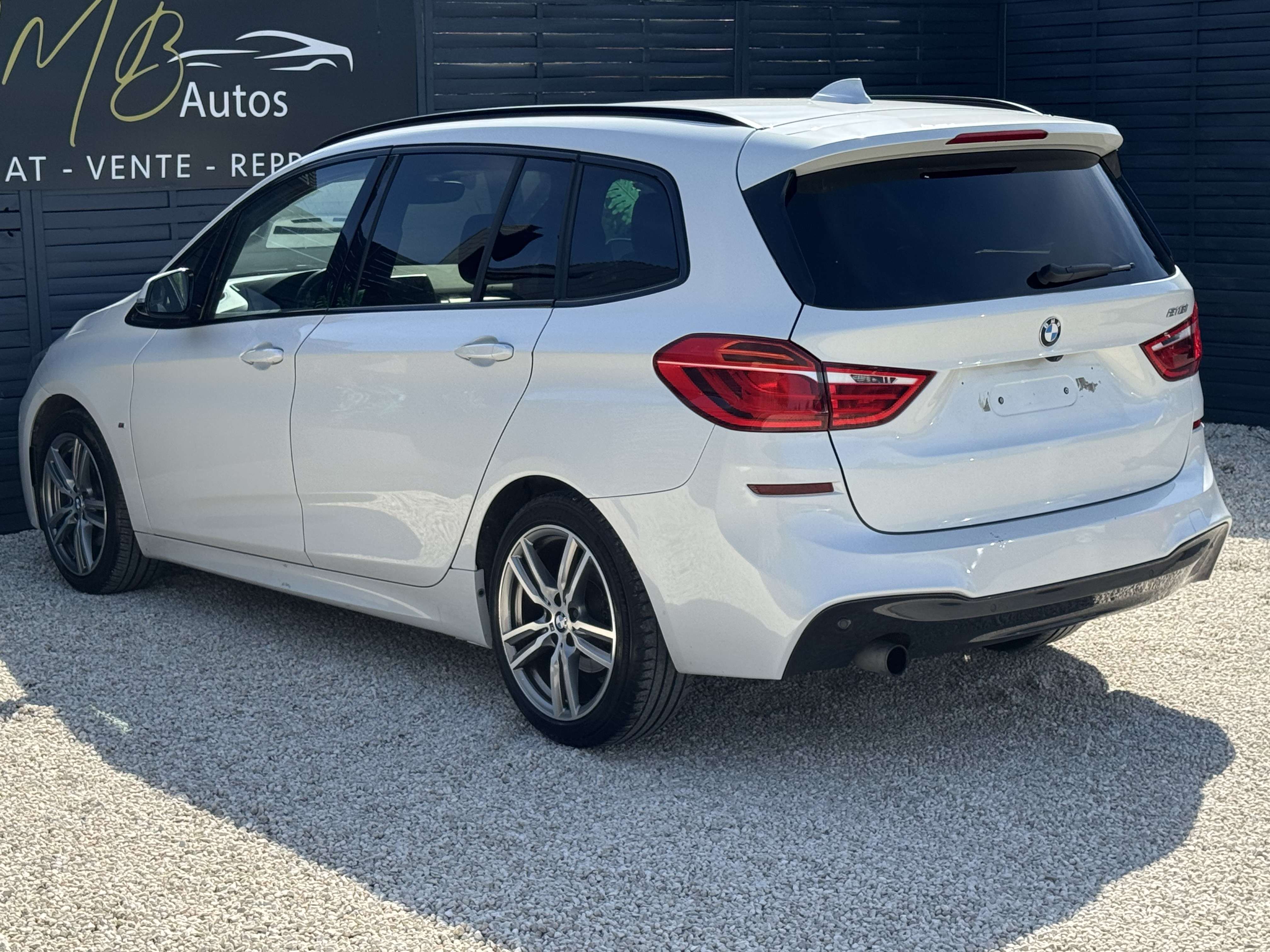 BMW 218 iA*/* PACK M+7 Places+BOITE AUTO+CAMERA*/*
