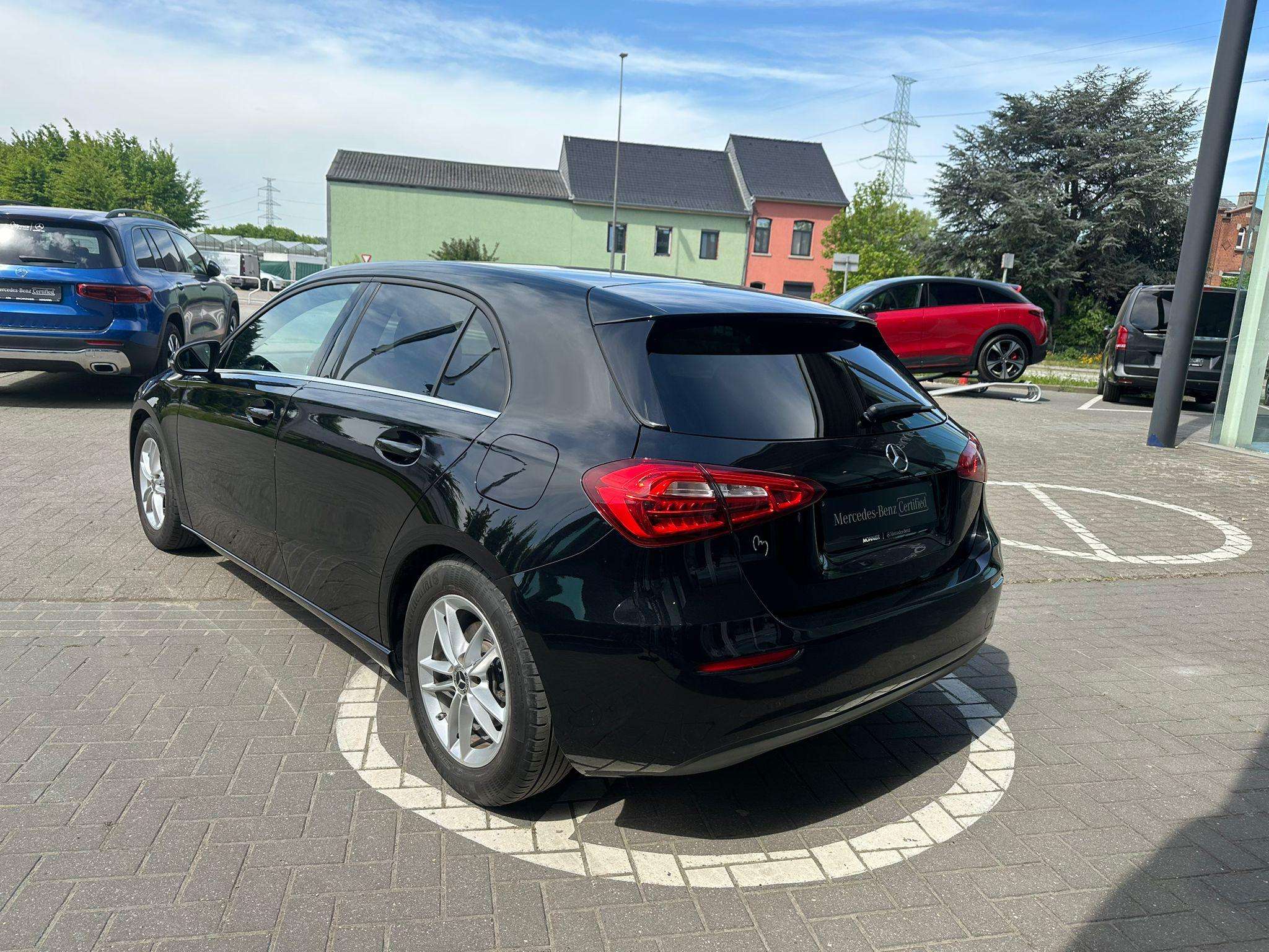 Mercedes-Benz A 180 A Business Solution Essential