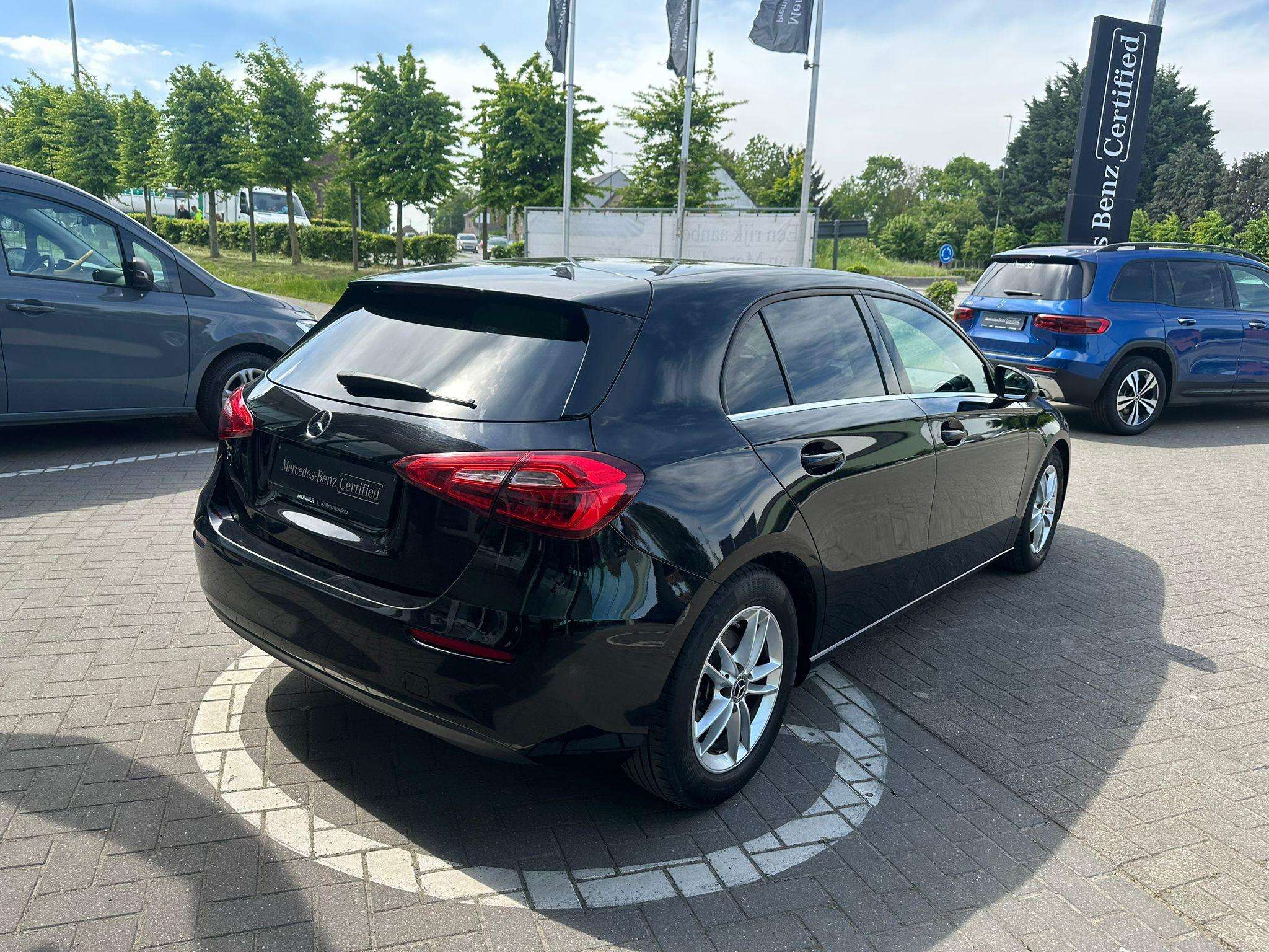 Mercedes-Benz A 180 A Business Solution Essential